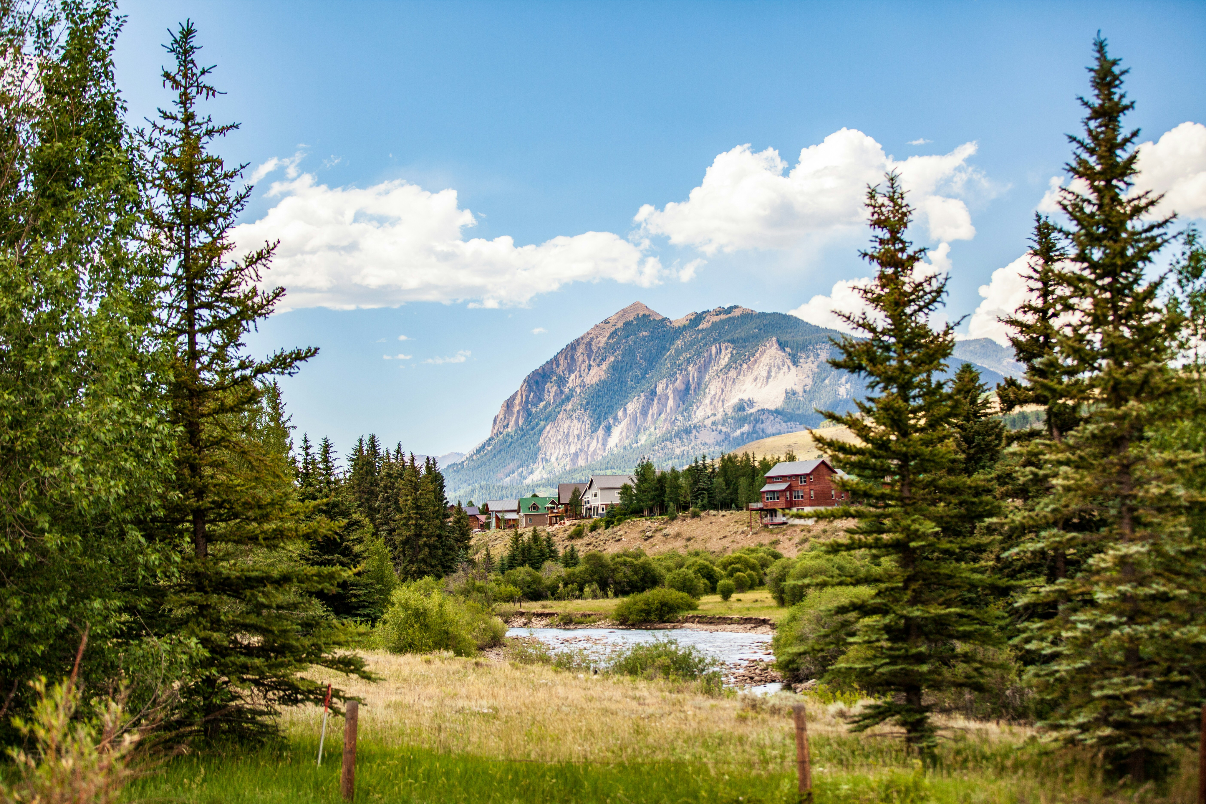 Best Road Trip Routes in Colorado-image