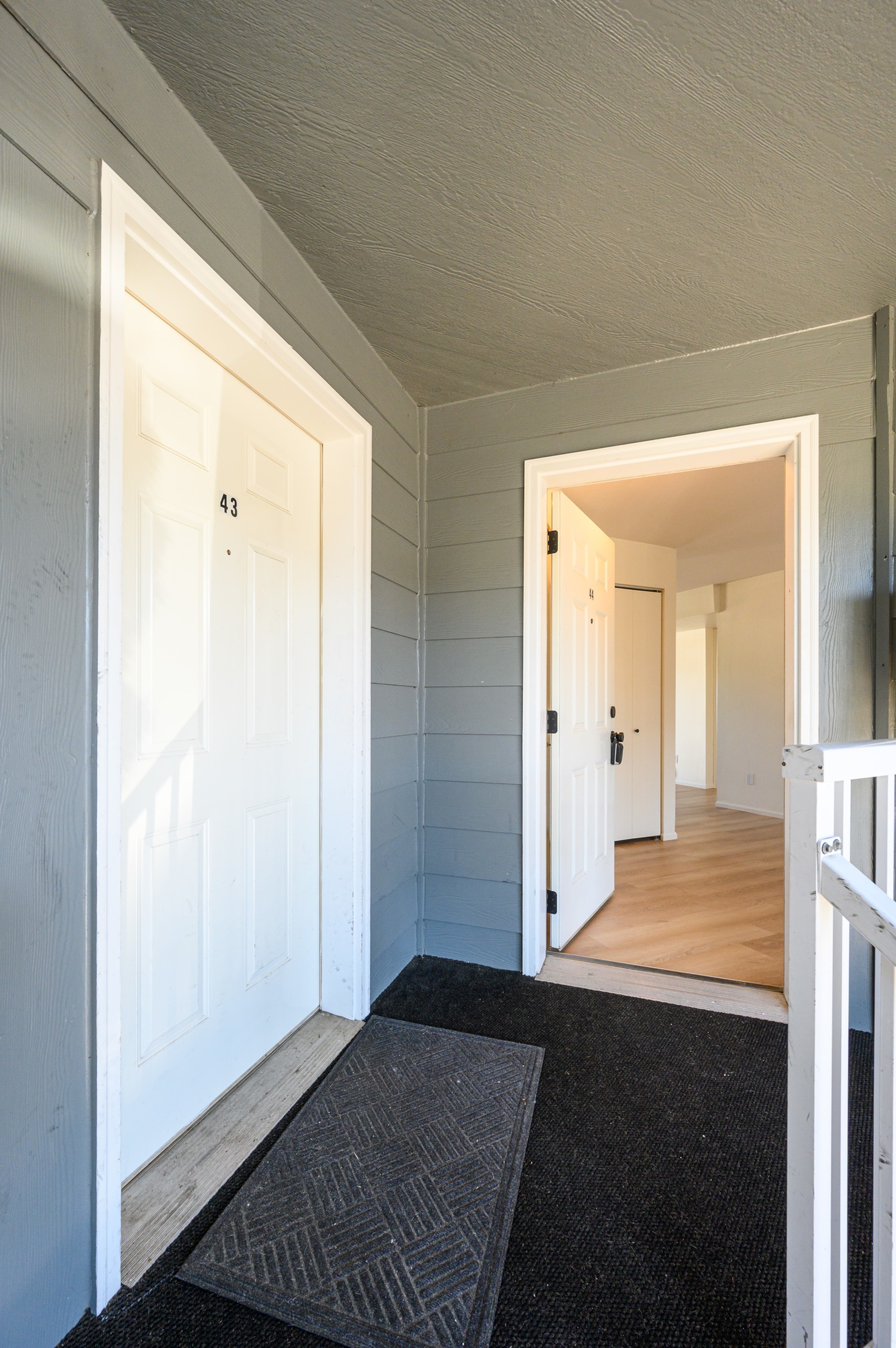 2 Bedroom, 1 Bath 2 Bed Apartment Edgemont