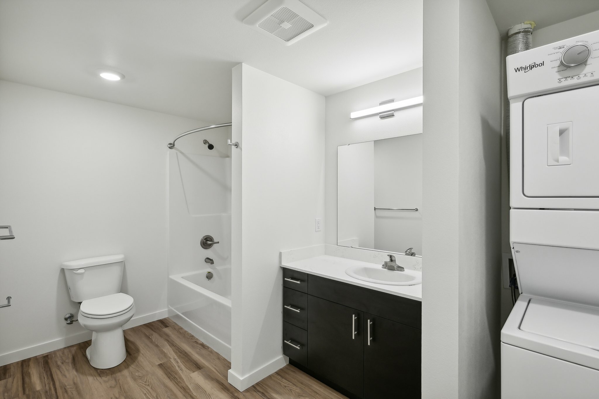 Clean, comfortable living with plenty of storage and a full-size washer dryer.