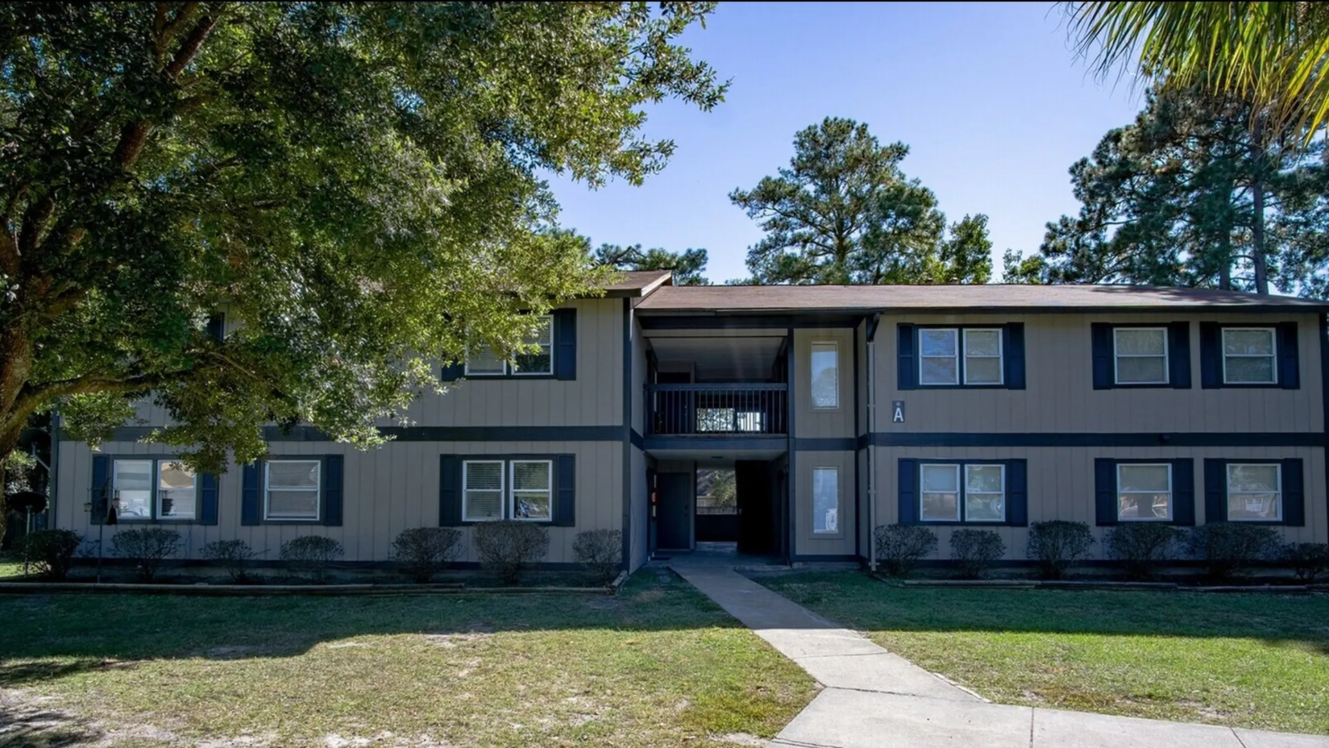 Abercorn Portfolio Apartments In Savannah, GA