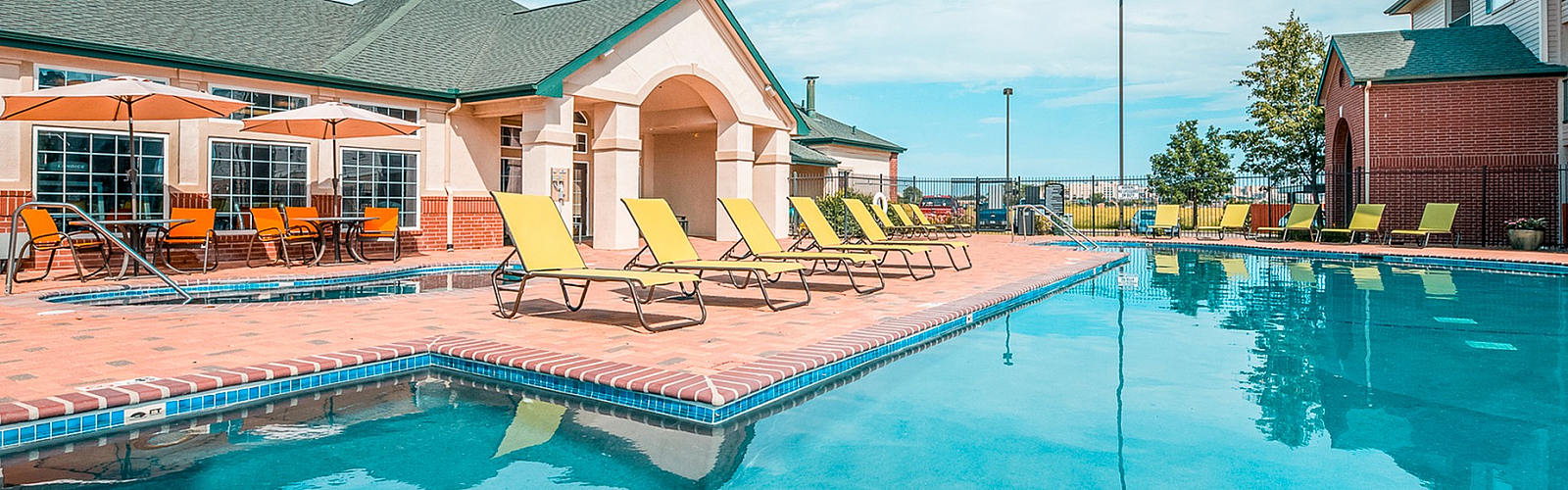 Outdoor swimming pool