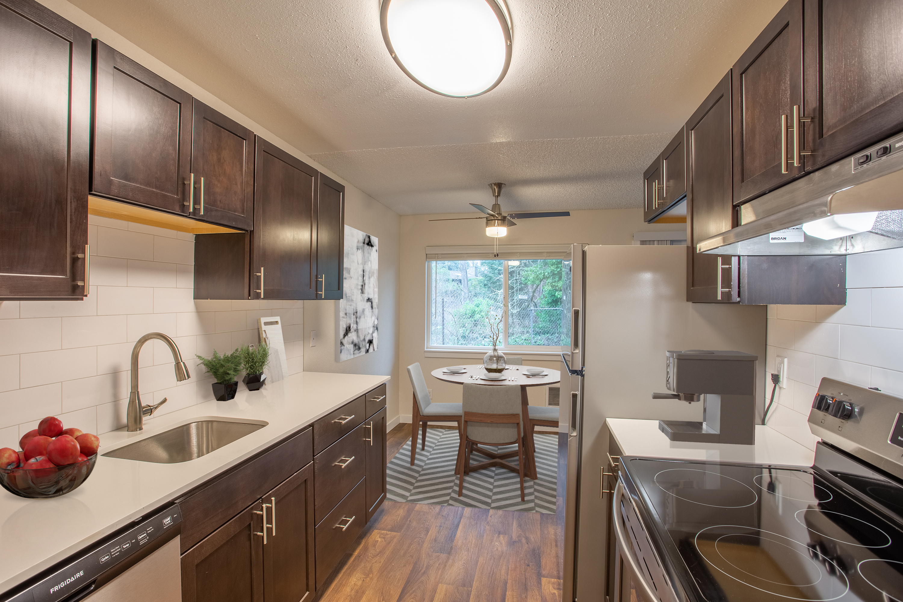 Image of Full Range of Appliances for The Habitat
