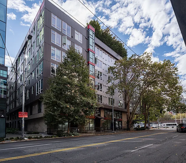 Aperture On Fifth Exterior