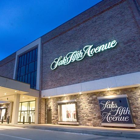 Luxury Living & Shopping Near Apartments in Bala Cynwyd-image