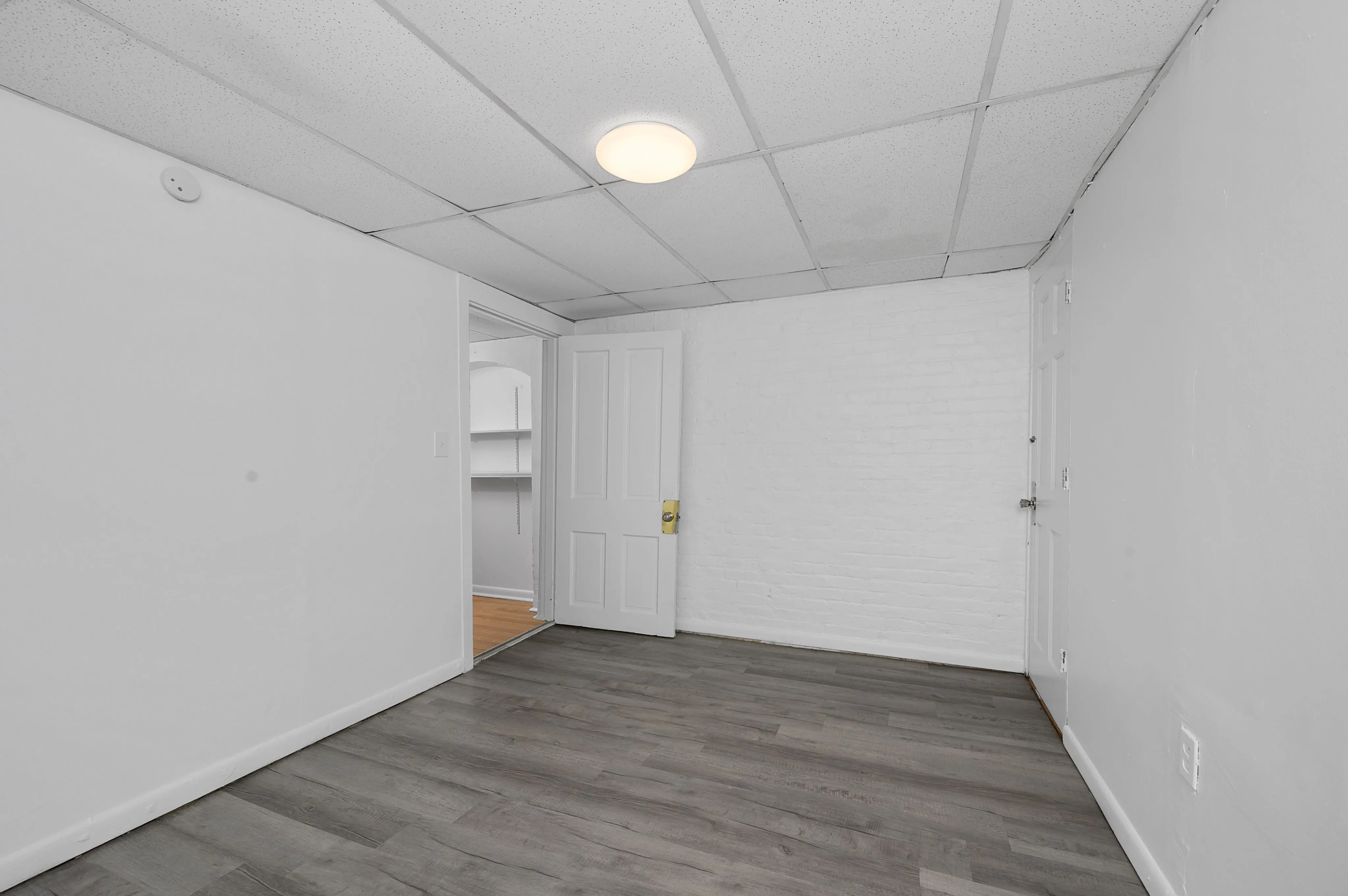 Livingroom Picture 2
