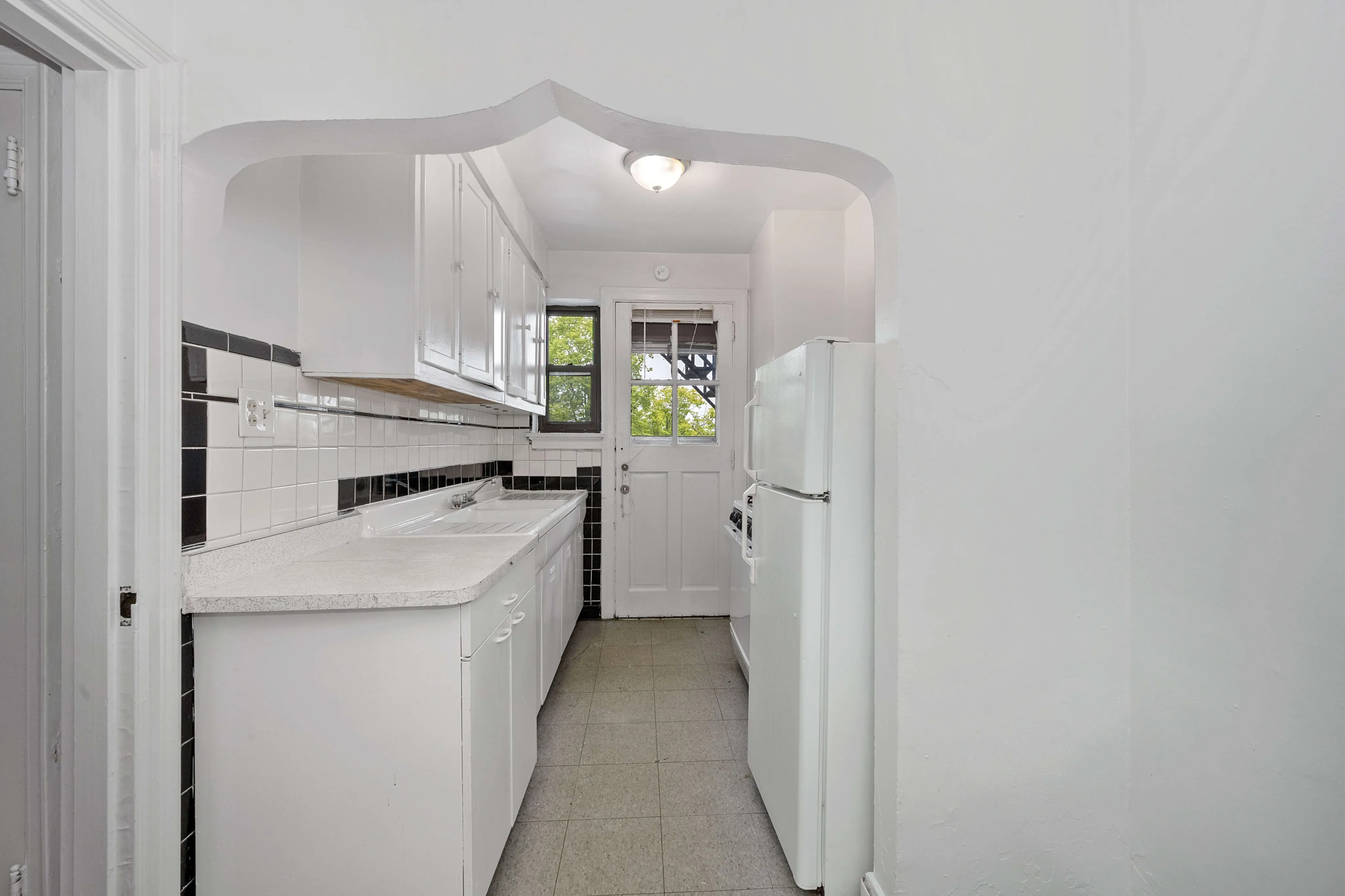 Kitchen Picture 1