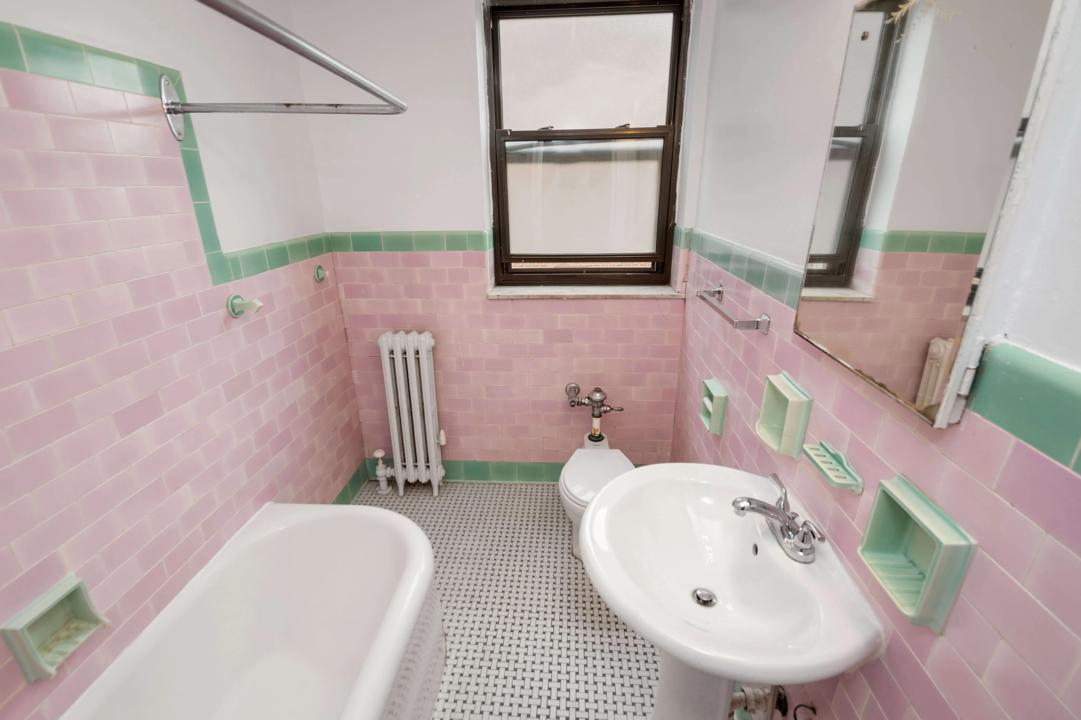 Bathroom Picture 1