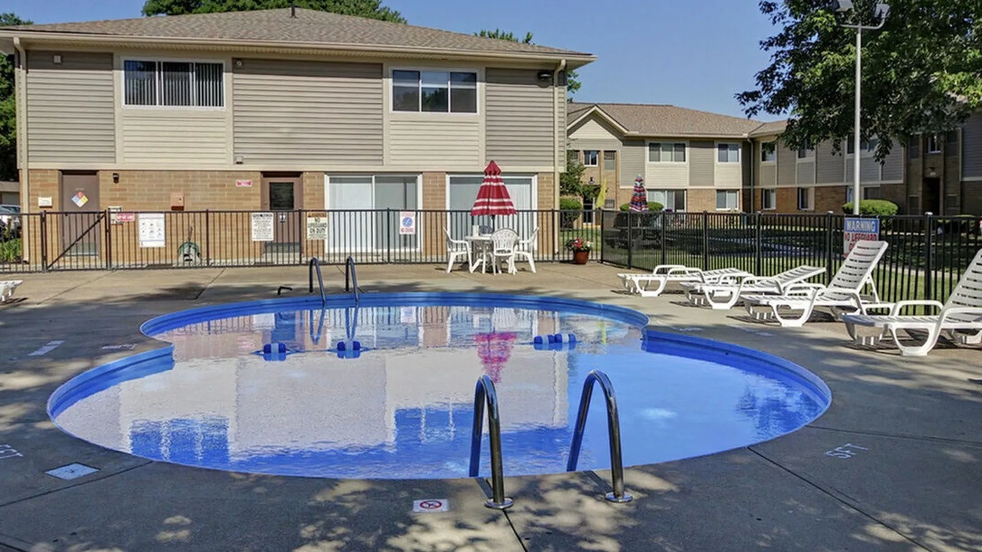 pool
