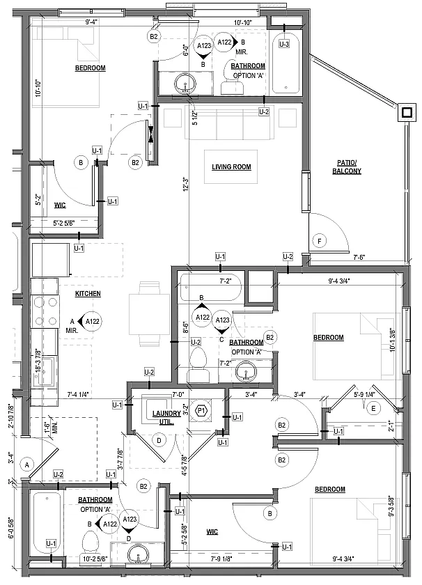 Floor plan of a spacious apartment with three bedrooms, an open kitchen, and a large living area with balcony.