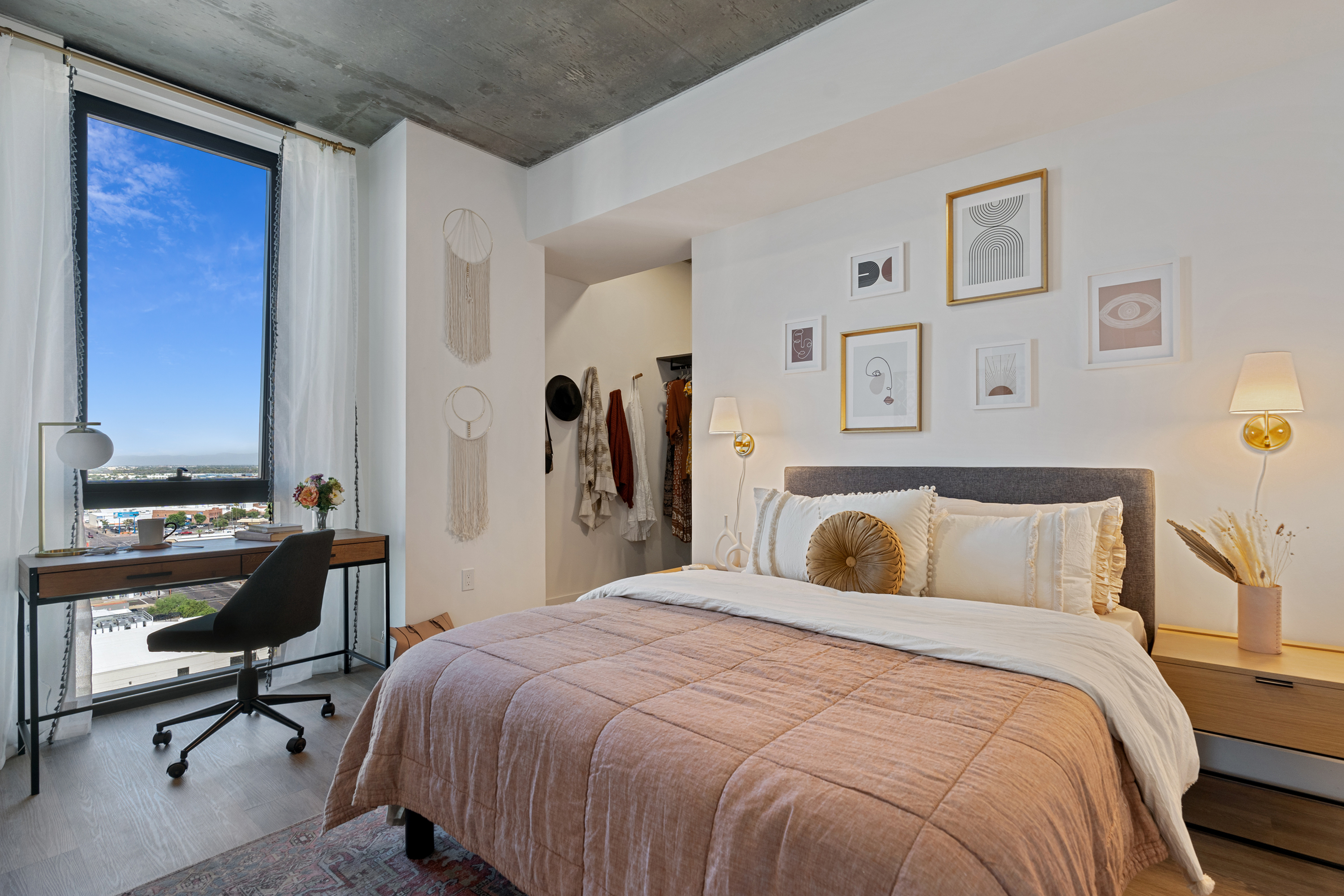 Fully Furnished