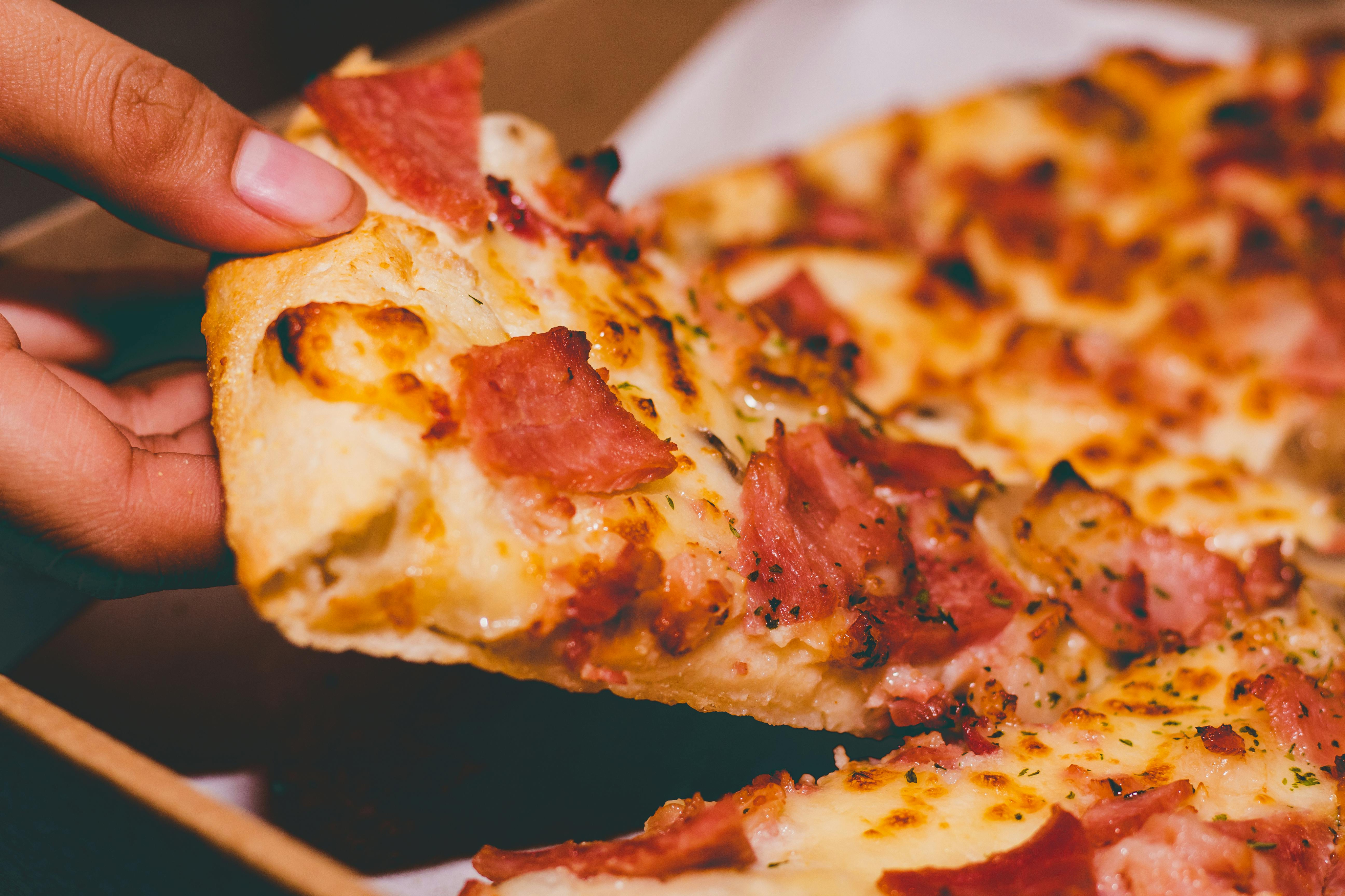 Best Places to Eat in Baton Rouge, LA, for College Students | Oakbrook Apartments-image
