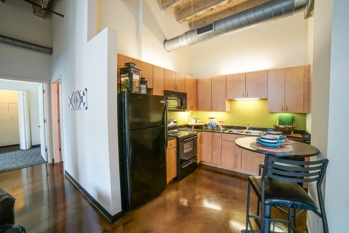 Photo Gallery & Virtual Tour Tailor Lofts Student Apartments