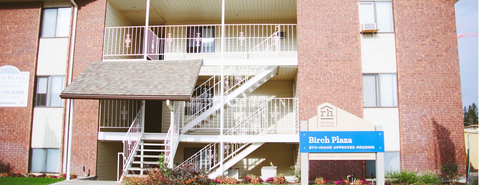 Birch Plaza