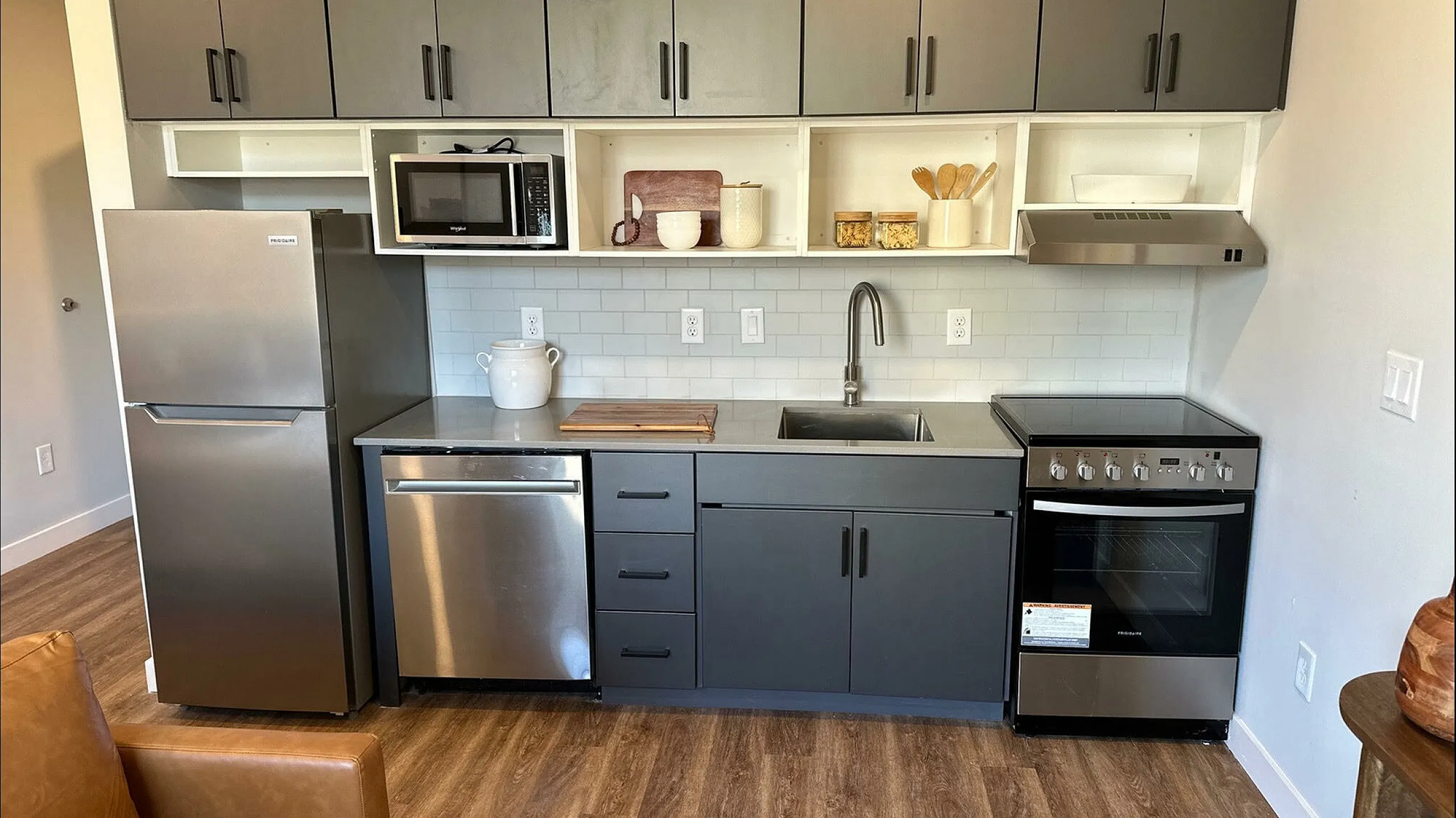 Model Kitchen - Student housing Apartments in Philadelphia