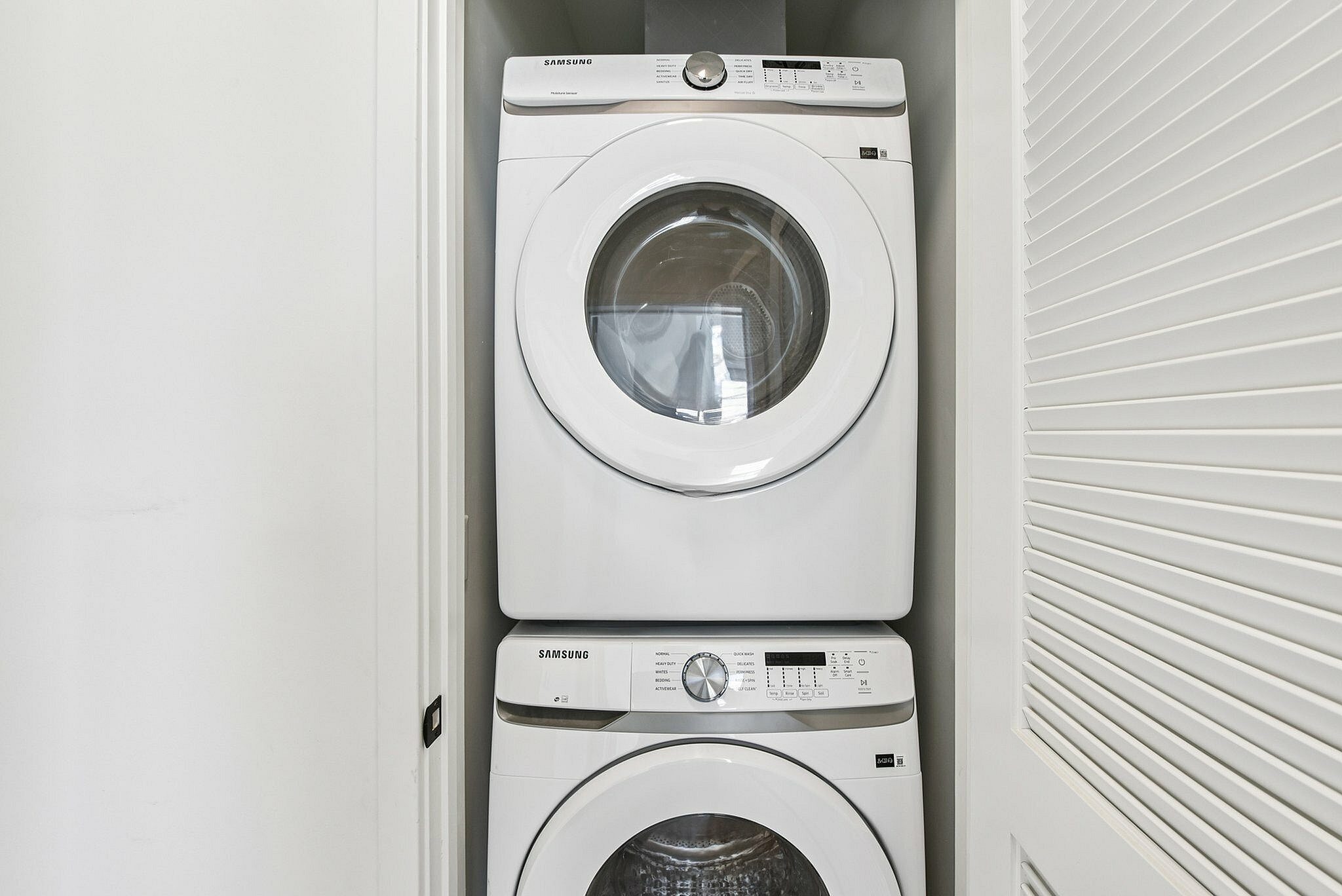 In Unit Washer Dryer