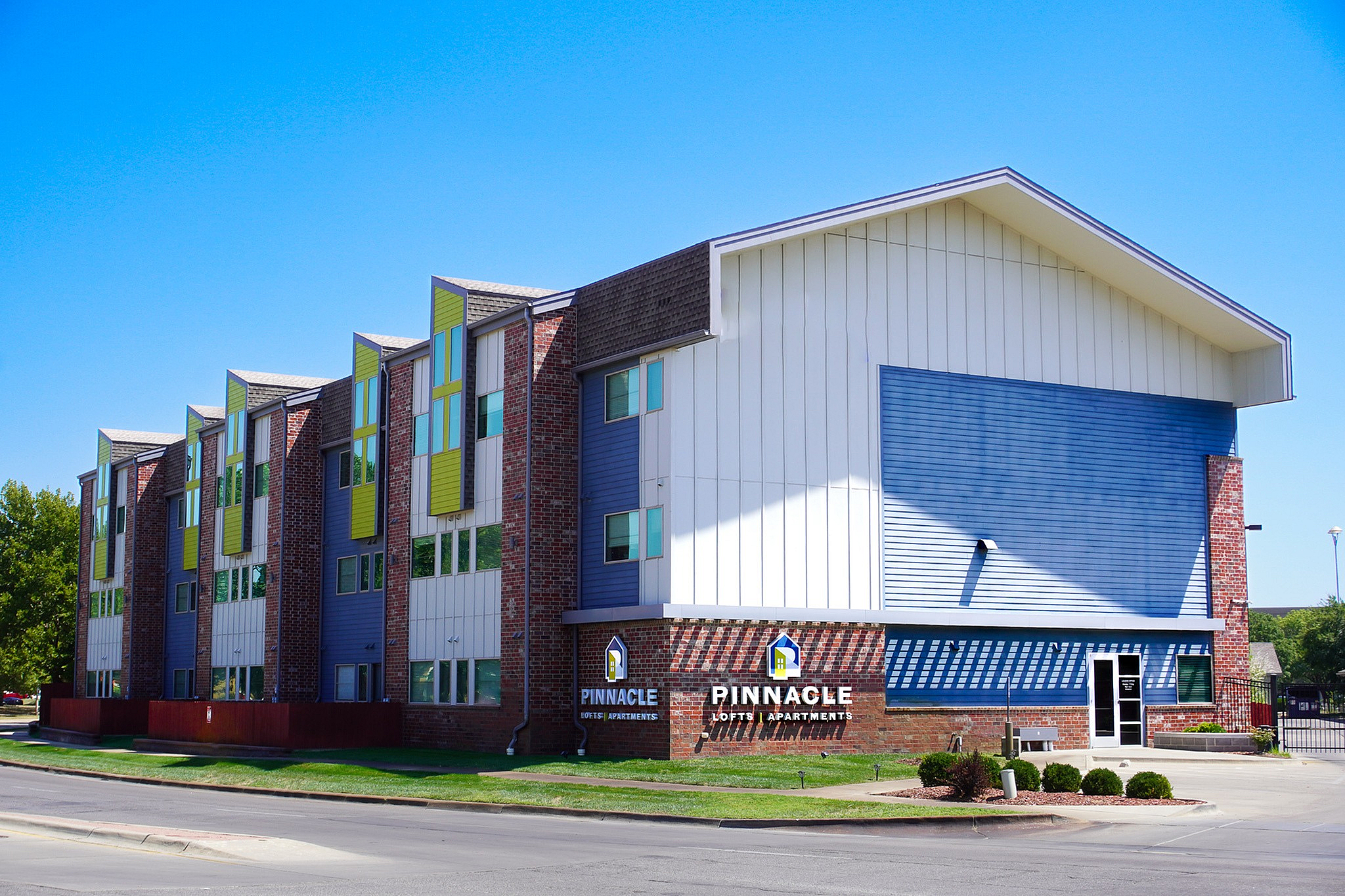Pinnacle Building