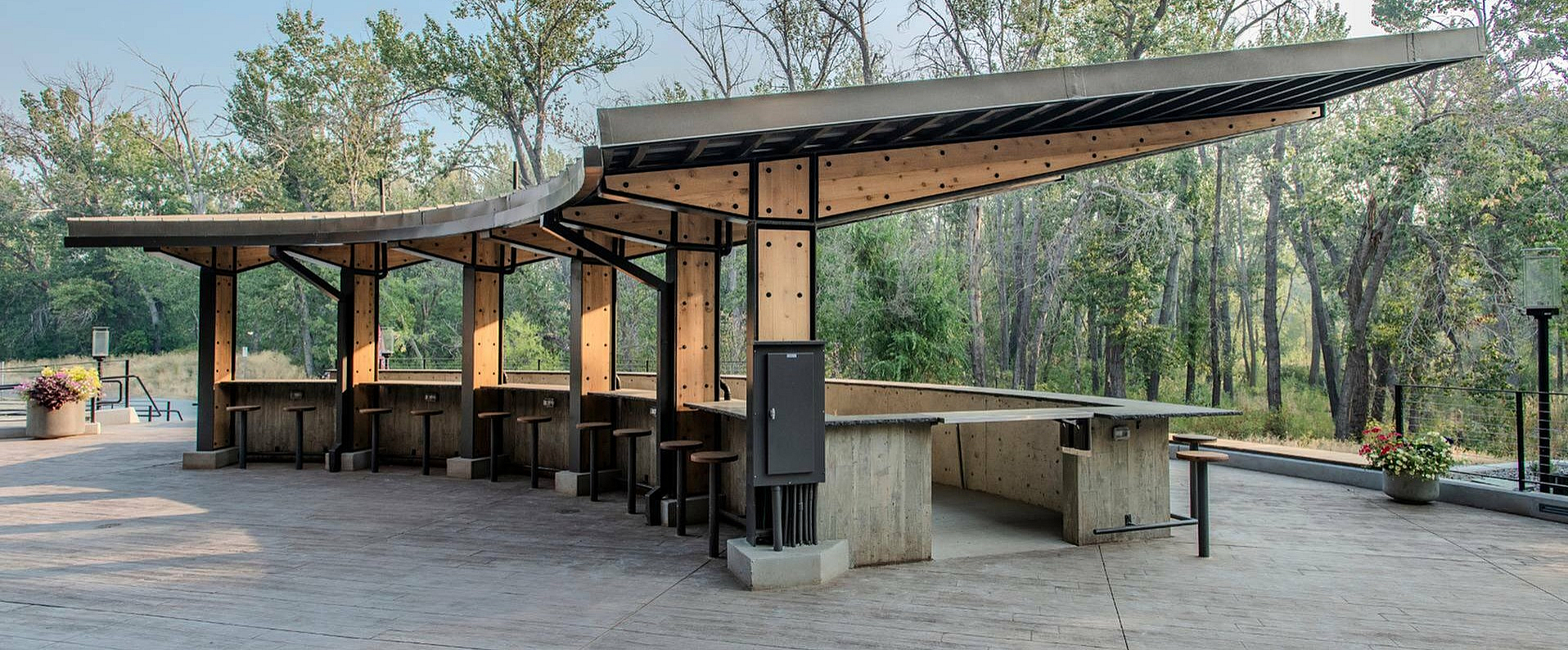 Plaza Bar