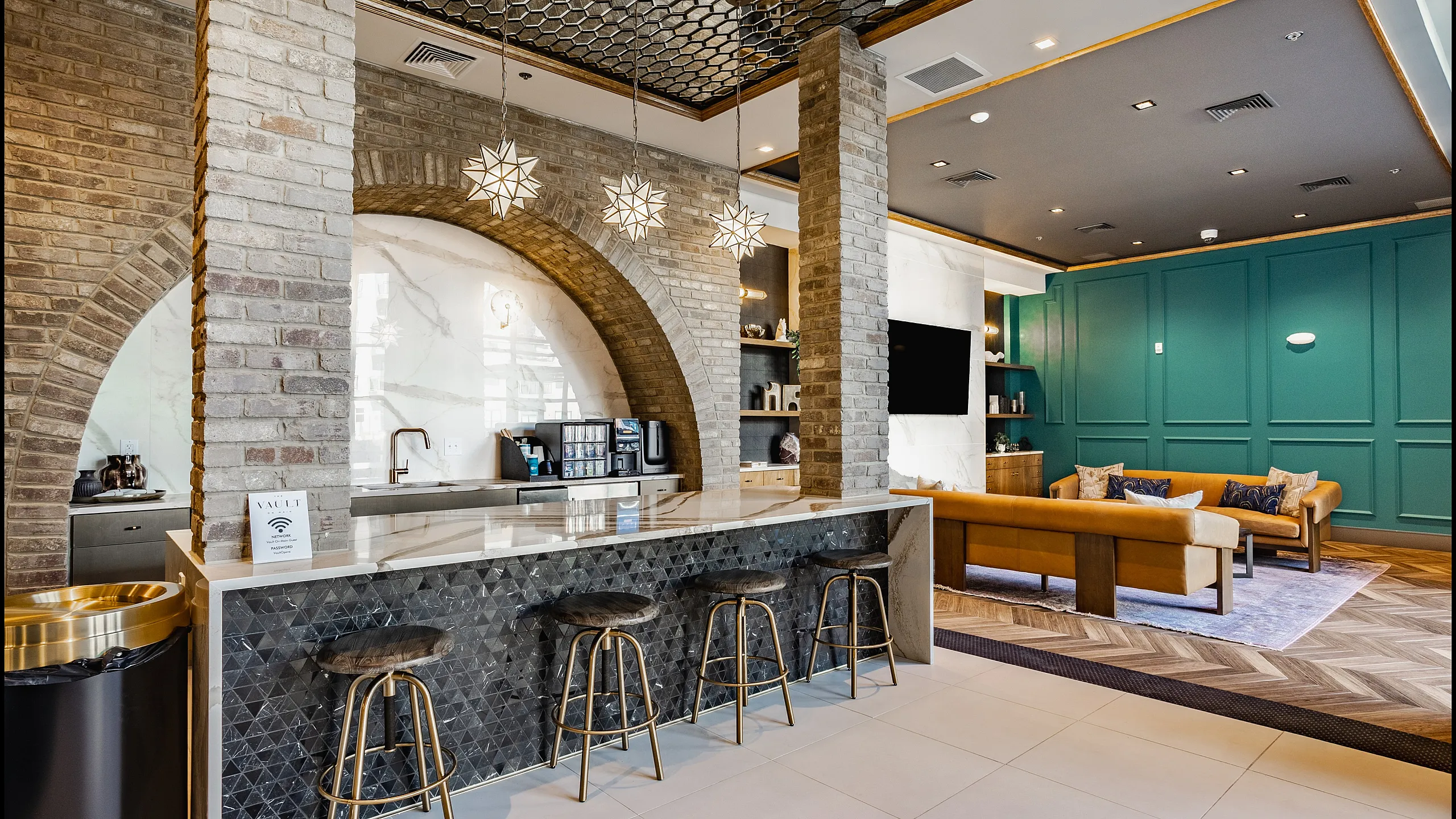 The Vault on Main - Modern Lounge