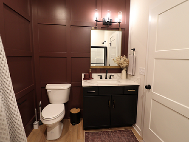 Second Full Bathroom