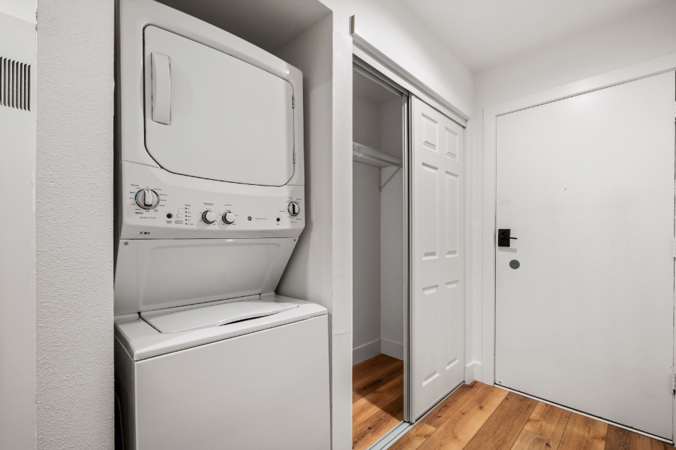 In-unit laundry