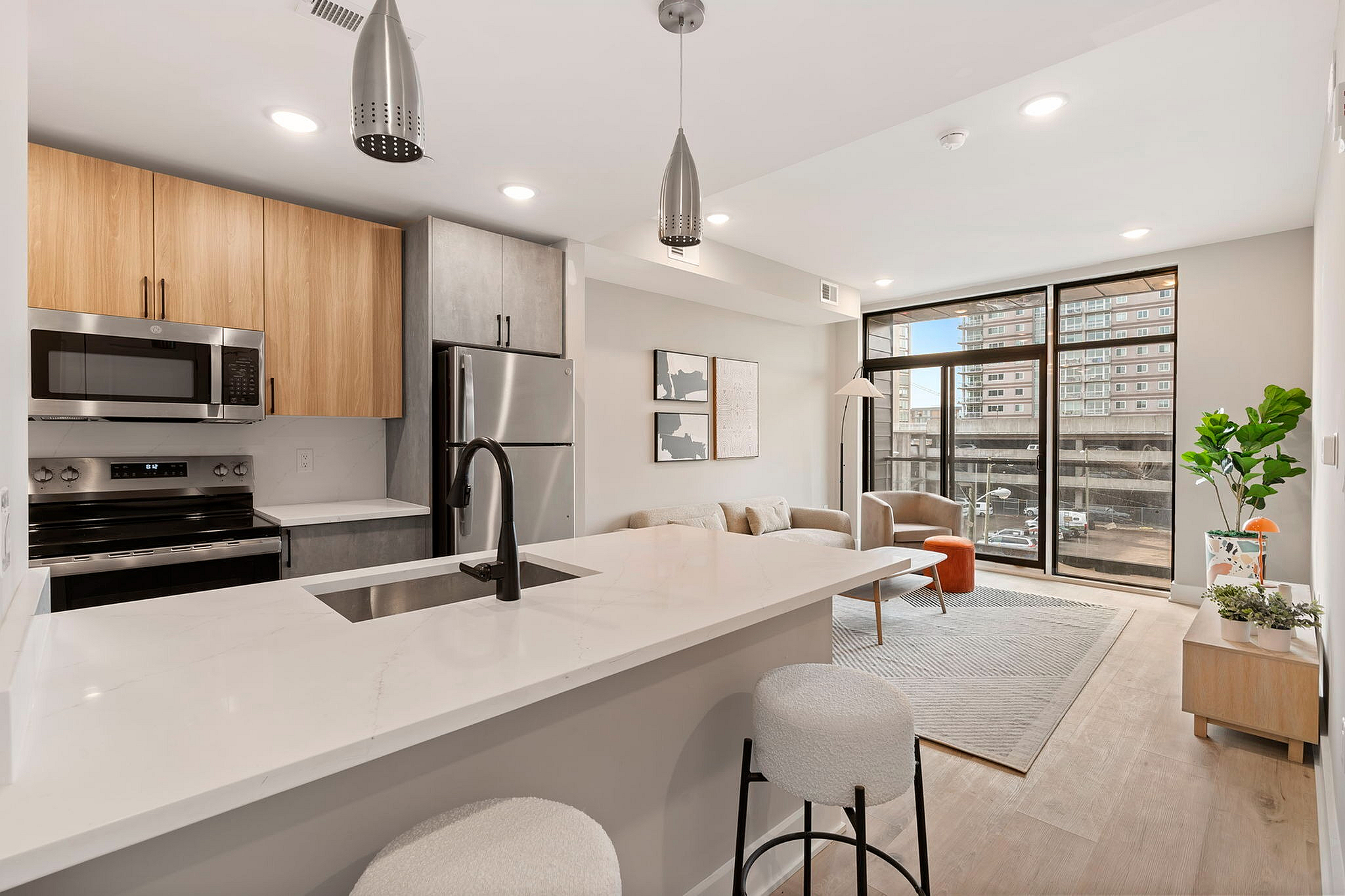 Gallery: View Philadelphia, PA Apartments’ Photos & Tours