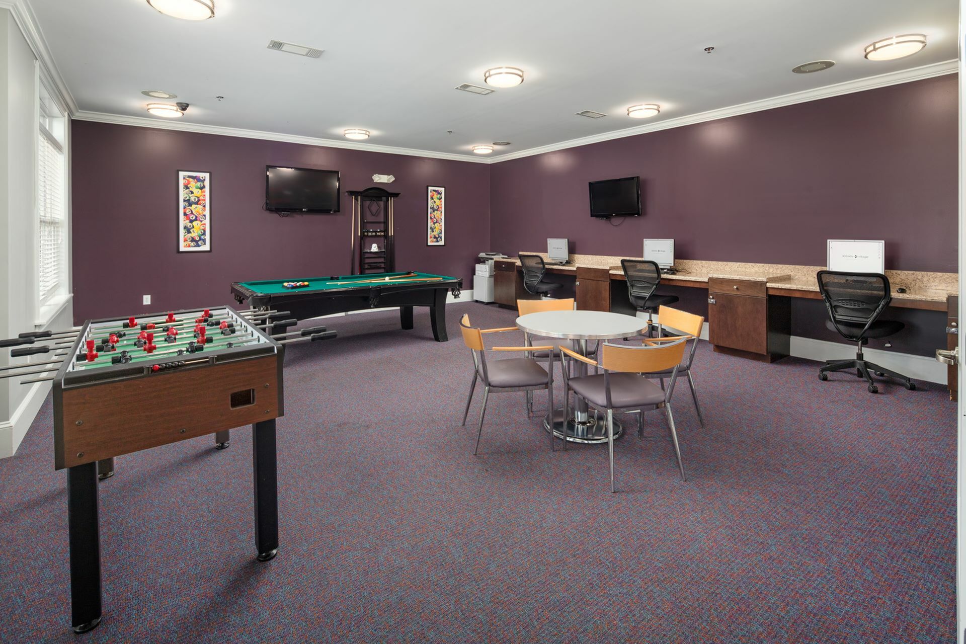 Game Room and Tech Center at Abberly Village Apartments in West Columbia, SC