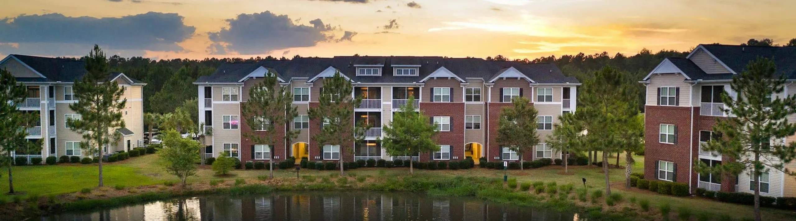 Lake View with Water Fountain at Abberly Chase Apartments in Ridgeland, SC