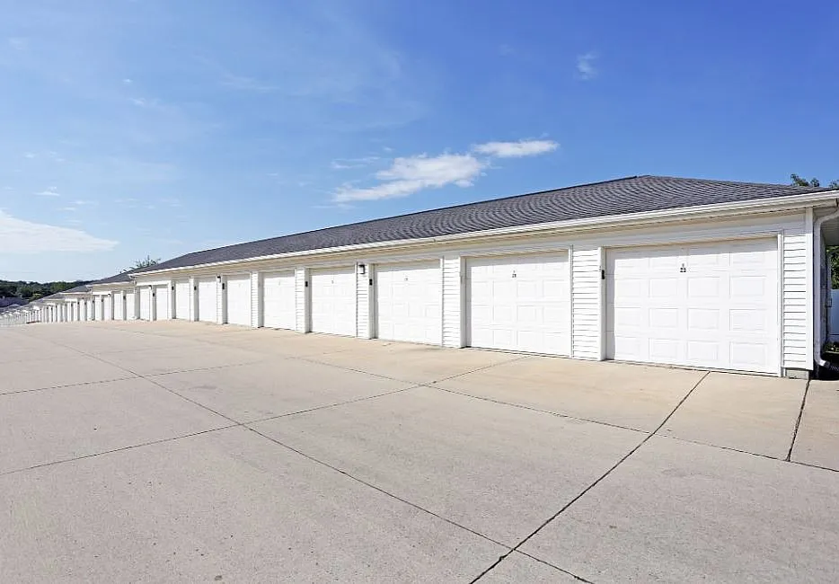 Stonegate Garage