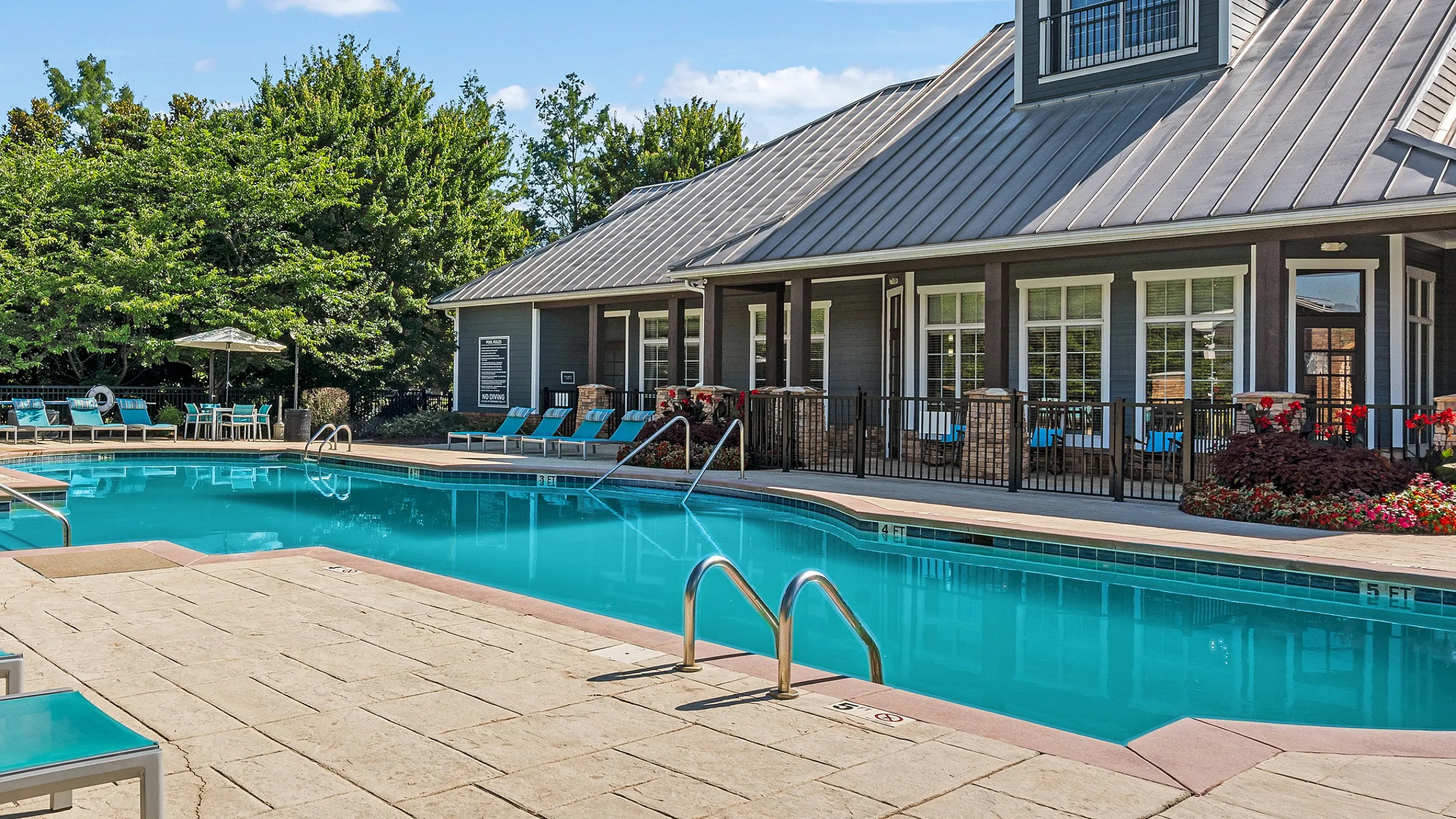 pool