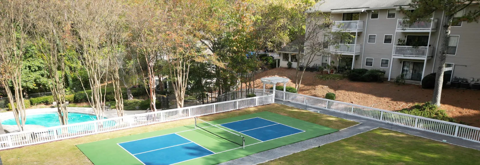 Silver Creek Pool and Tennis