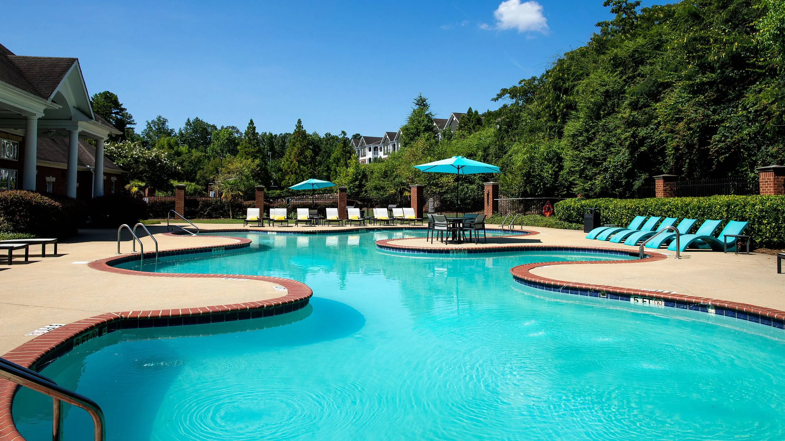 pool
