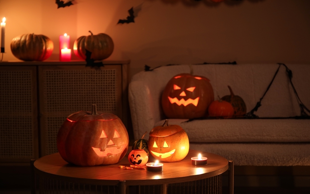 Renter-Friendly Halloween Decorating Ideas for Pleasantview Townhomes in Edmonton-image