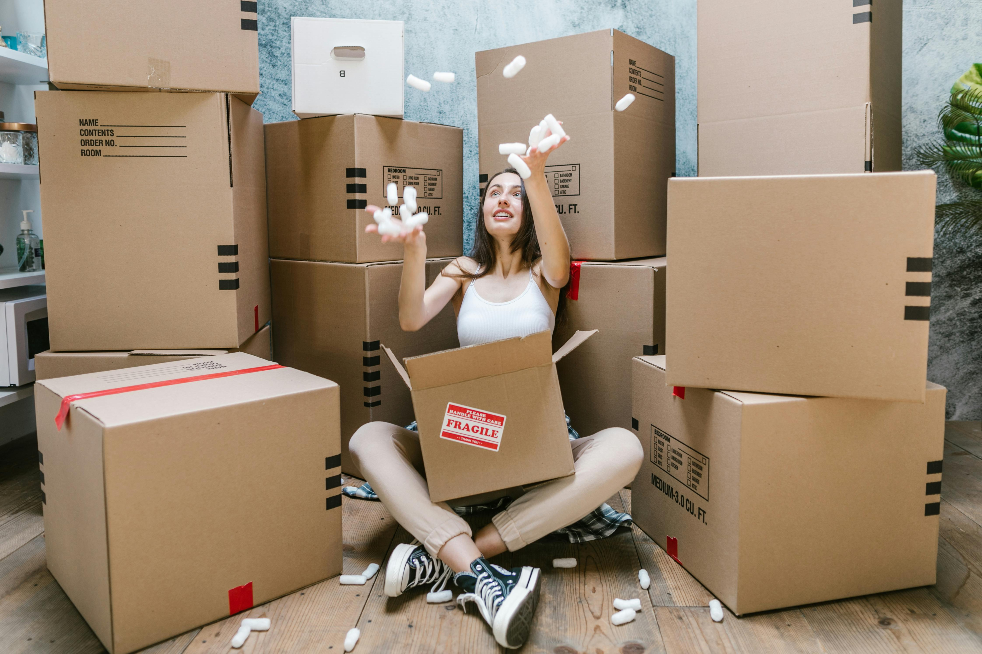 Planning a Summer Move to Solar Apartments? Why You Should Start in March-image