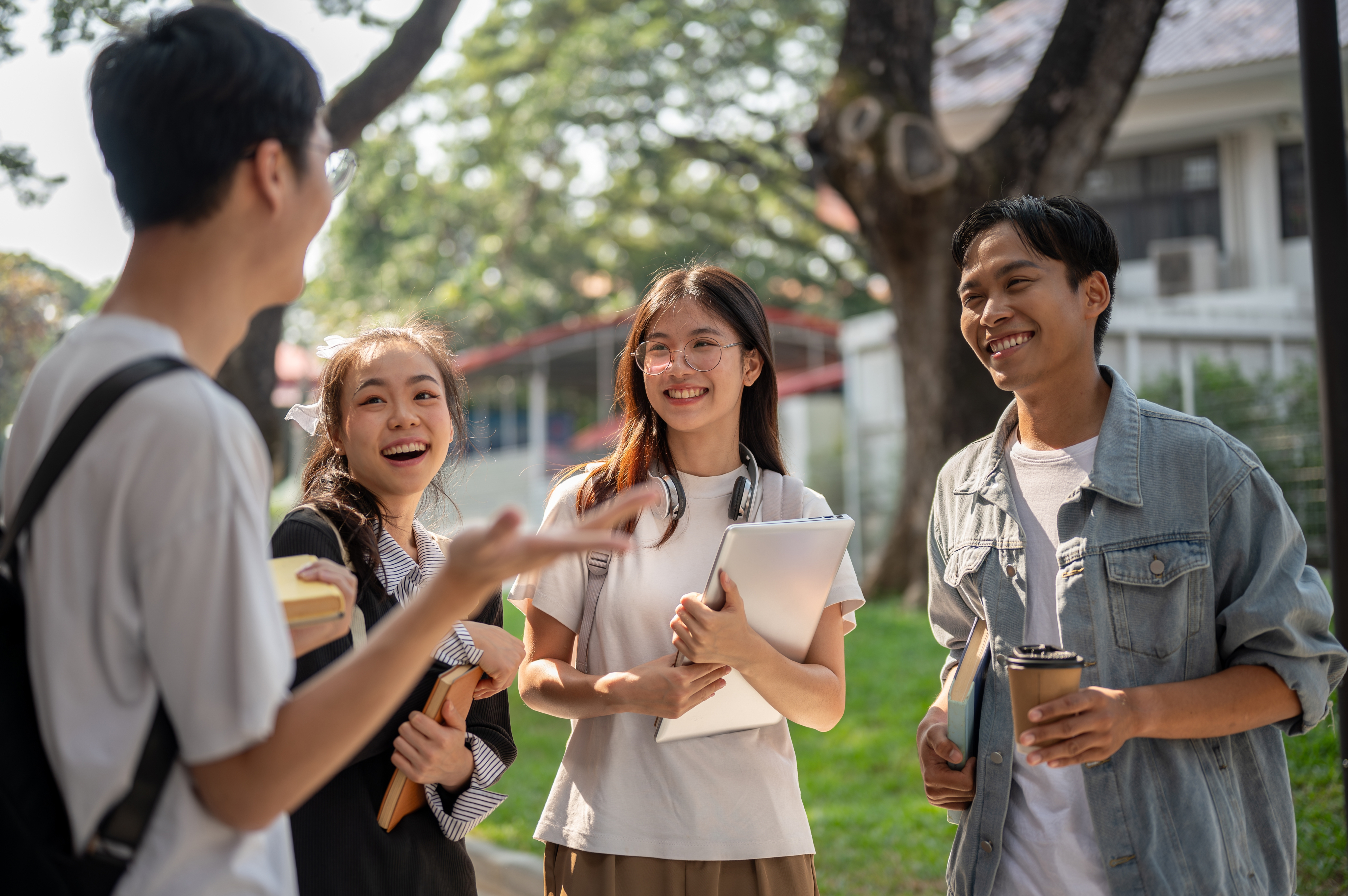 Summer Living Near the University of Alberta: Why Sir John Franklin Is the Perfect Fit-image