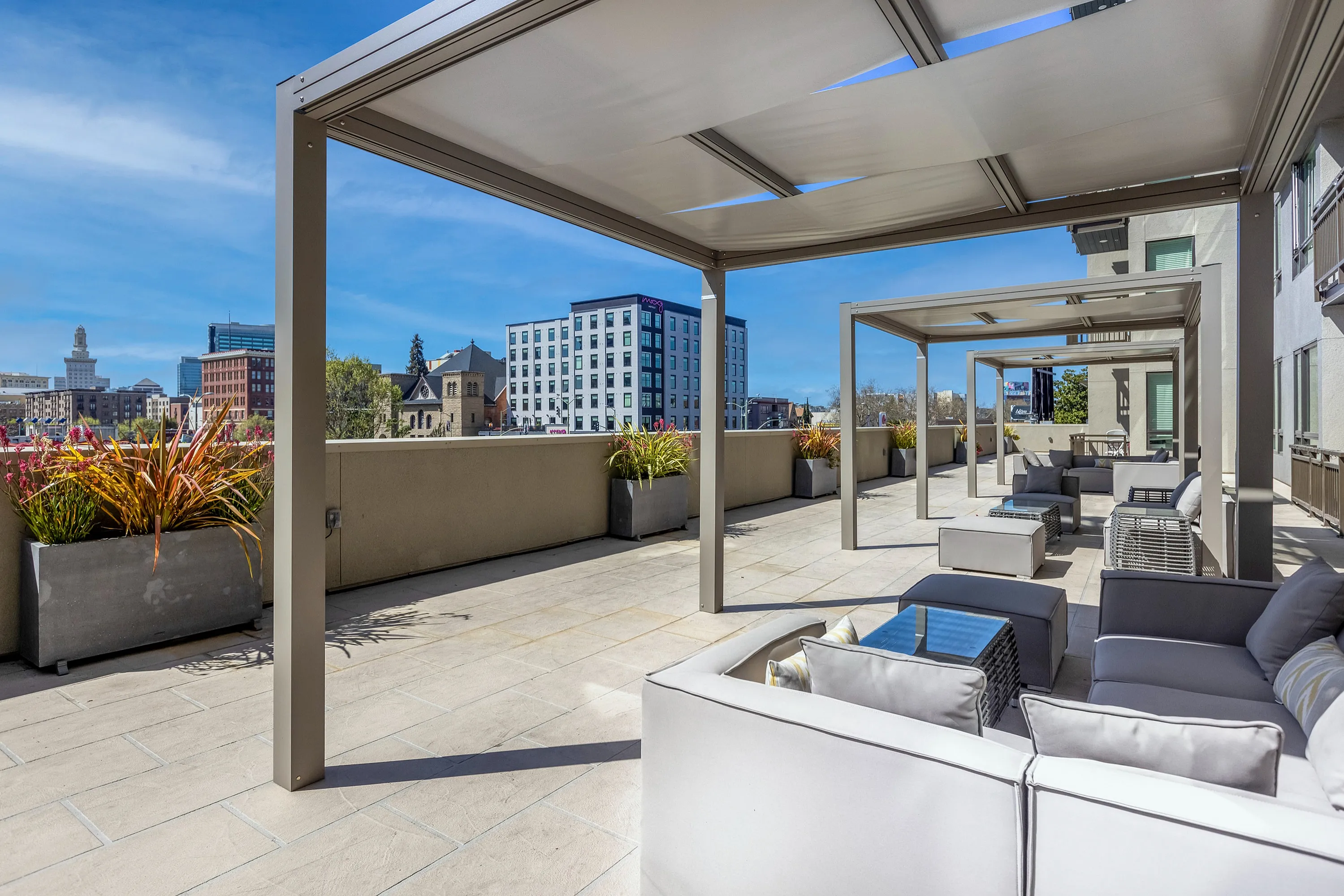 Sky-High Socializing: Hosting and Unwinding on Rasa’s Rooftop Lounge-image