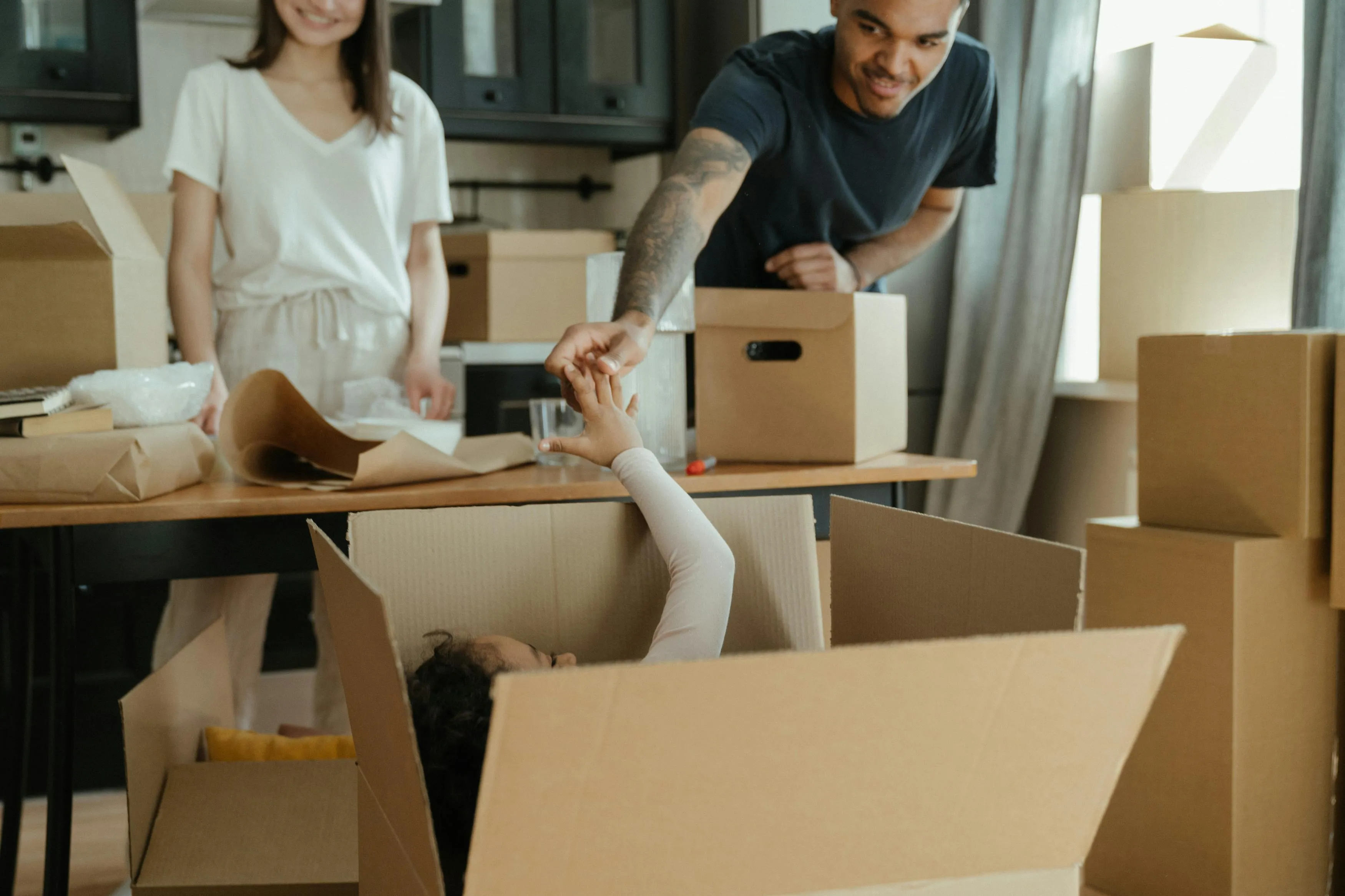 6 Tips for Moving to a New City | Compass Apartments-image
