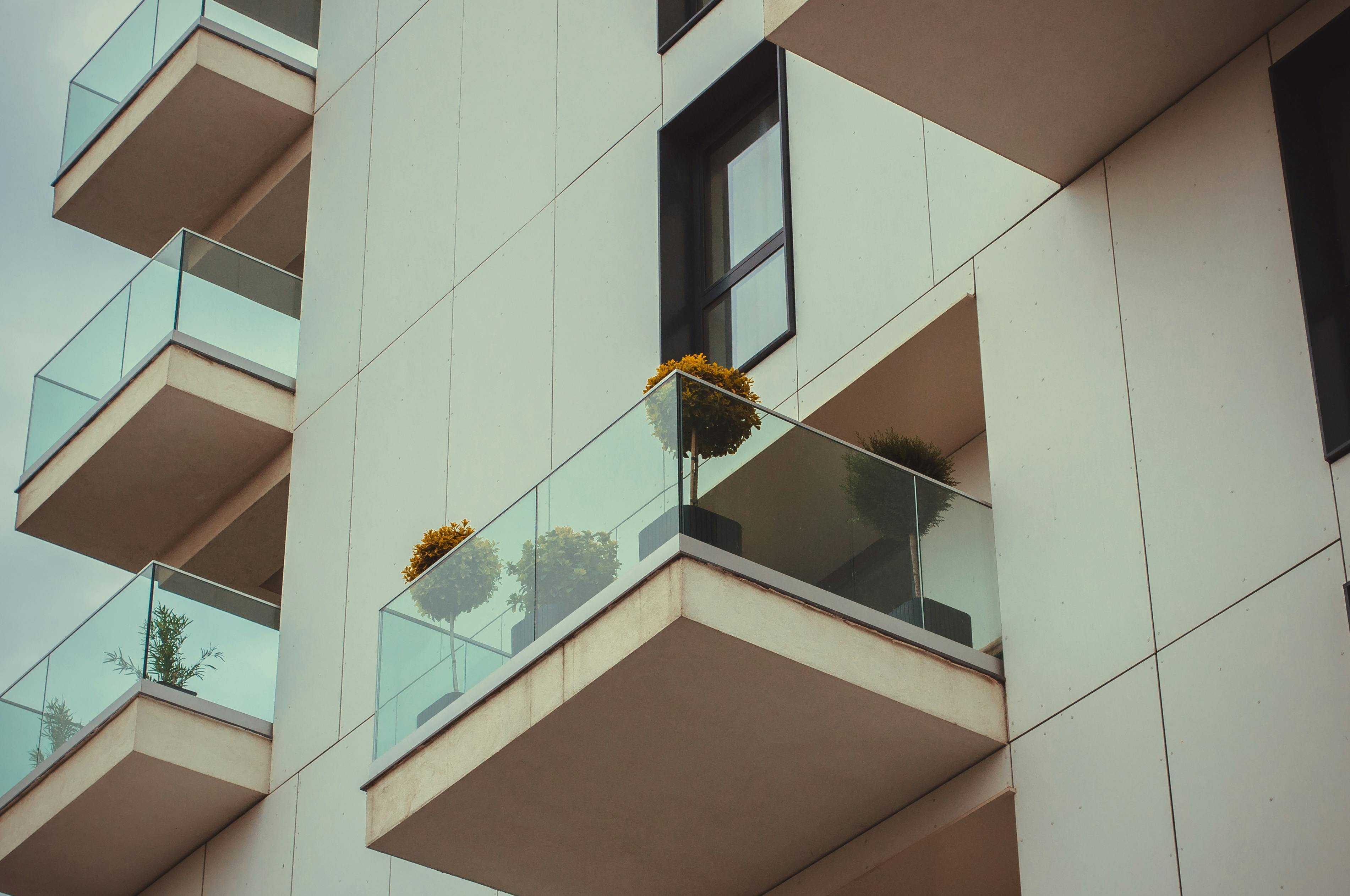 Tips for Decorating Your Patio/Balcony | The Passages at the Rye-image