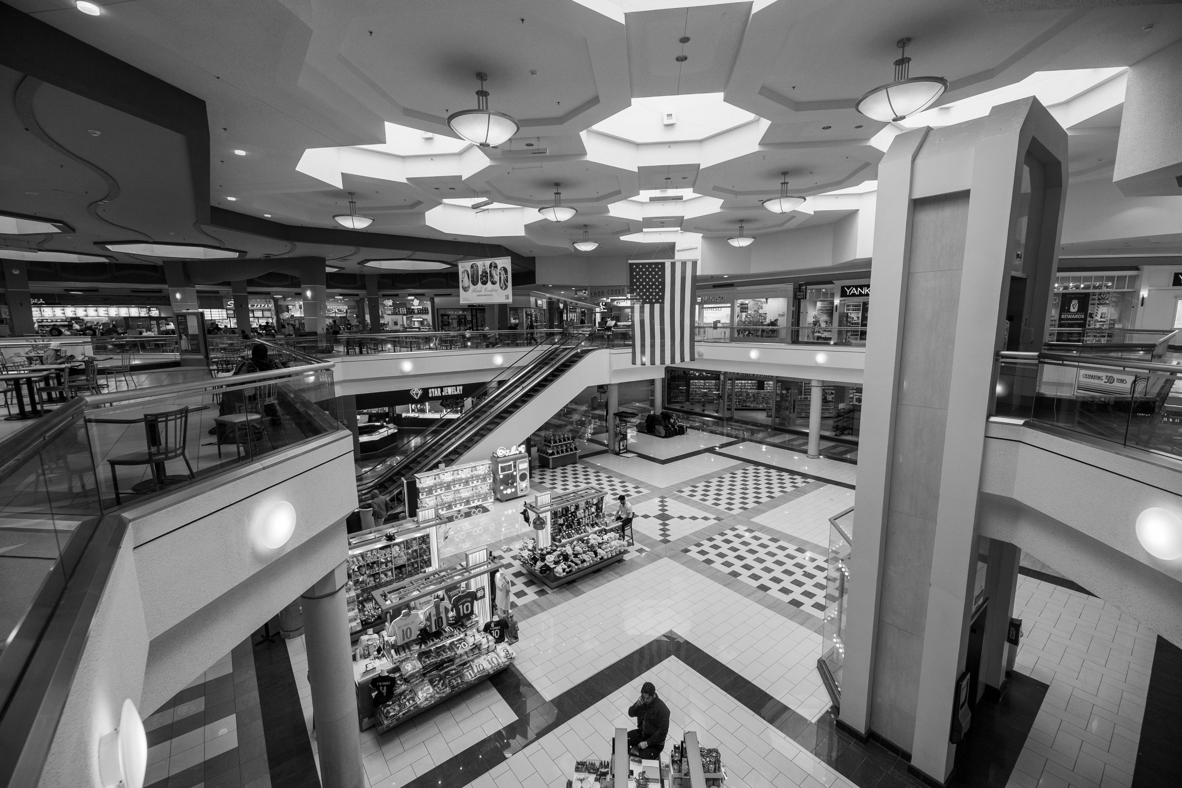 Willowbrook Mall Houston: Essential Shopping Guide-image
