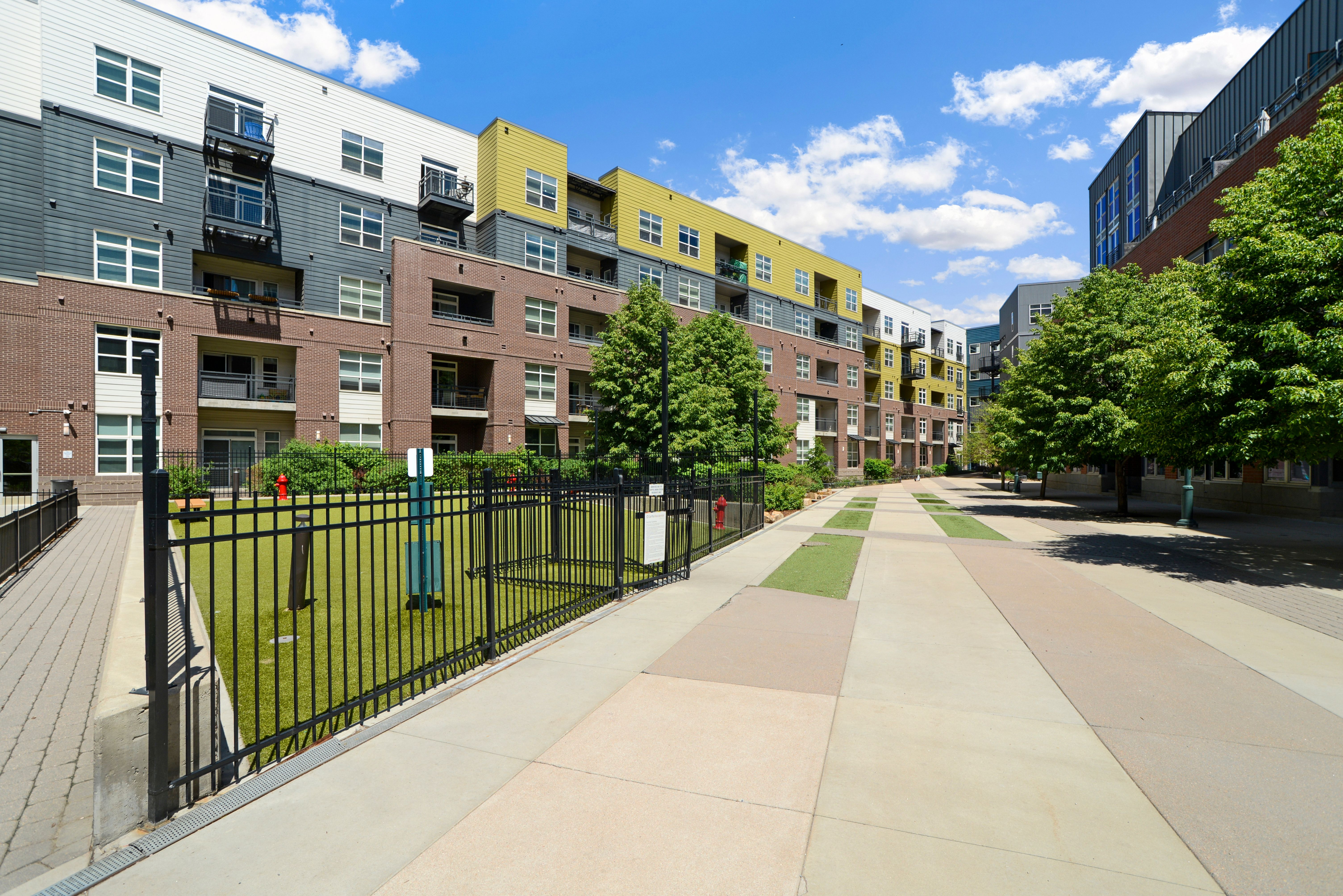 Smart Apartments Near Hunter Industries and Caterpillar-image