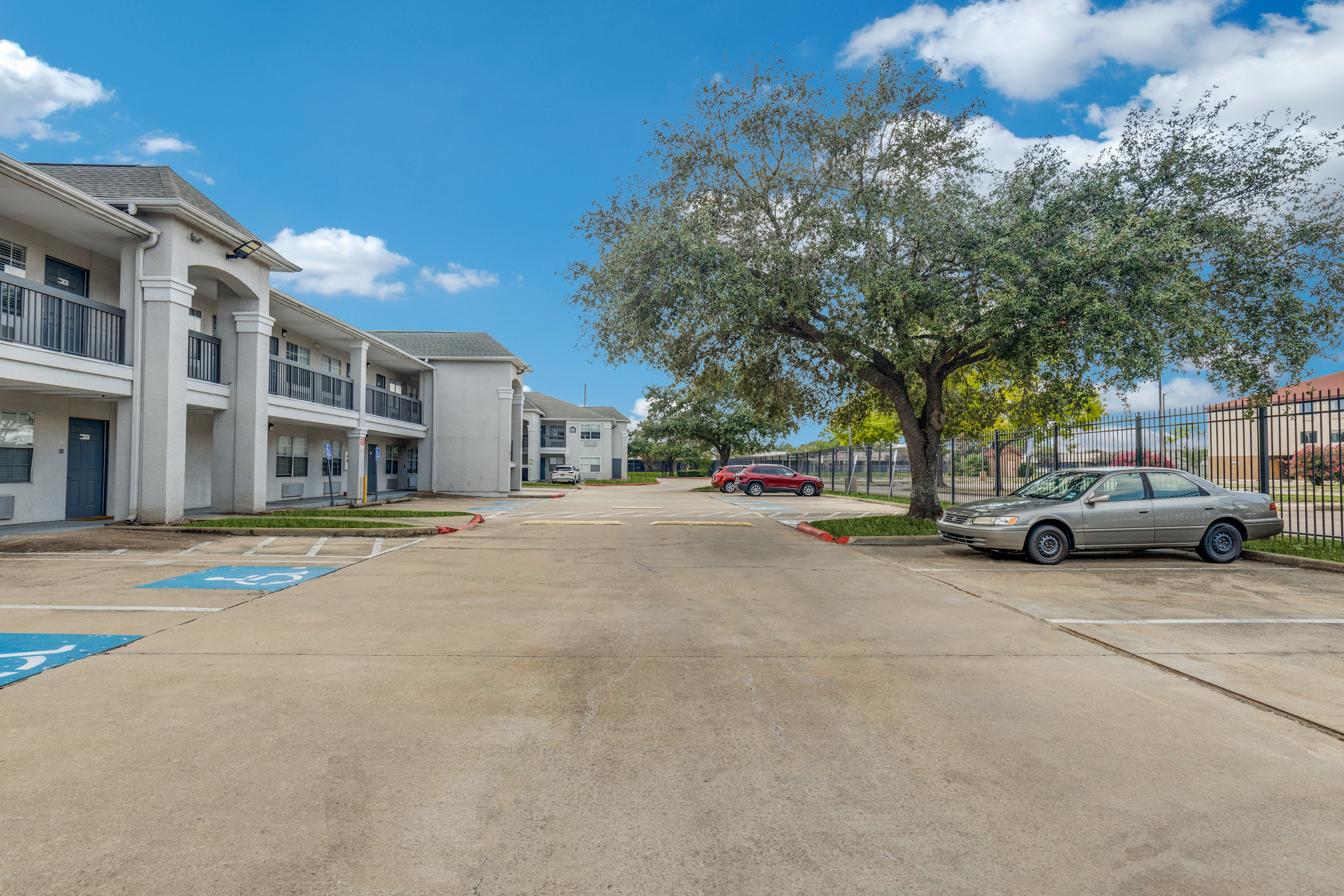 What to Look for in a Safe Apartment Community in Houston-image