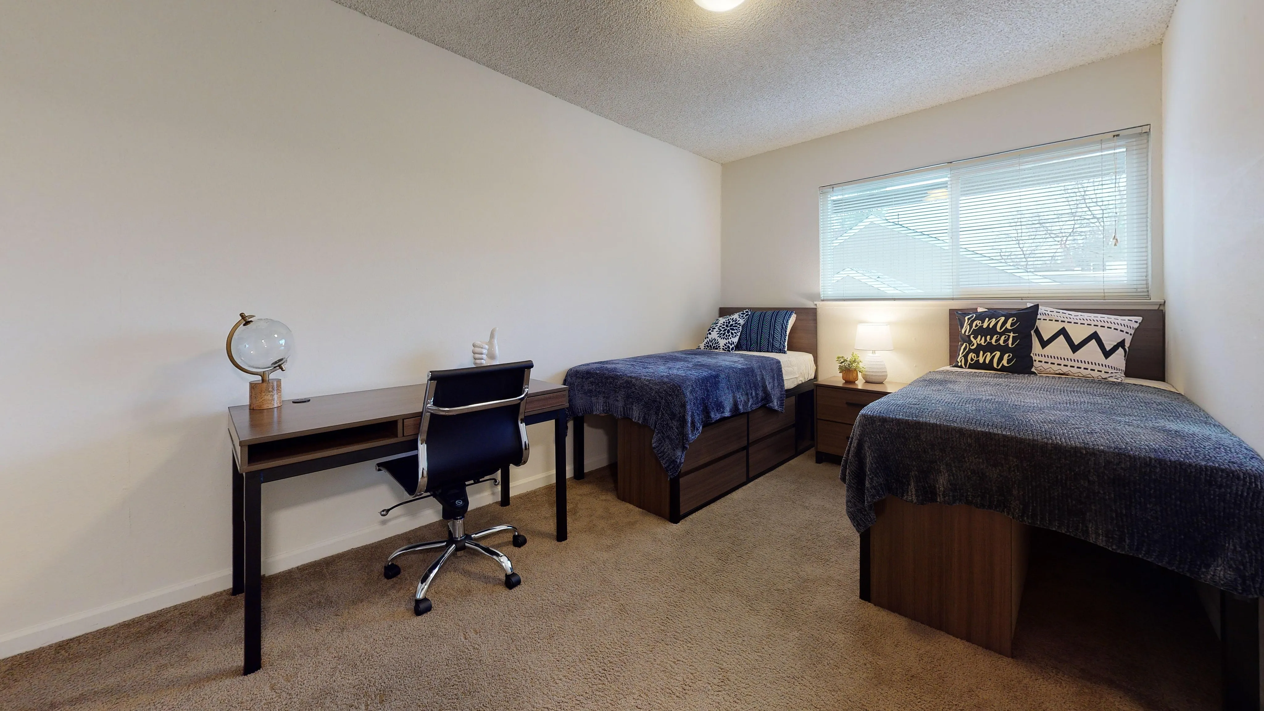 Large Bedroom