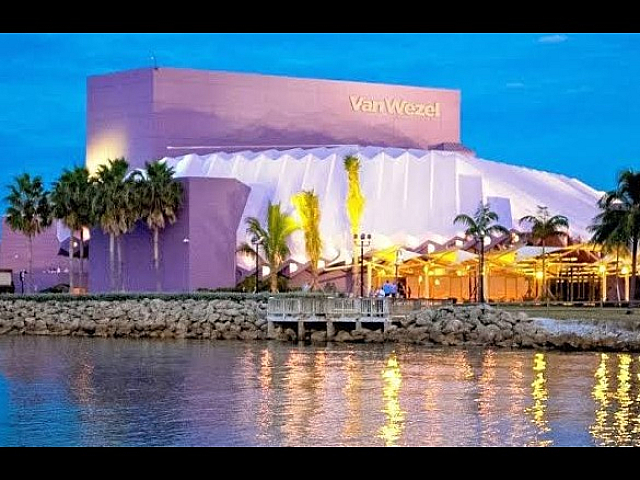 Van Wezel - Waterfront Theater