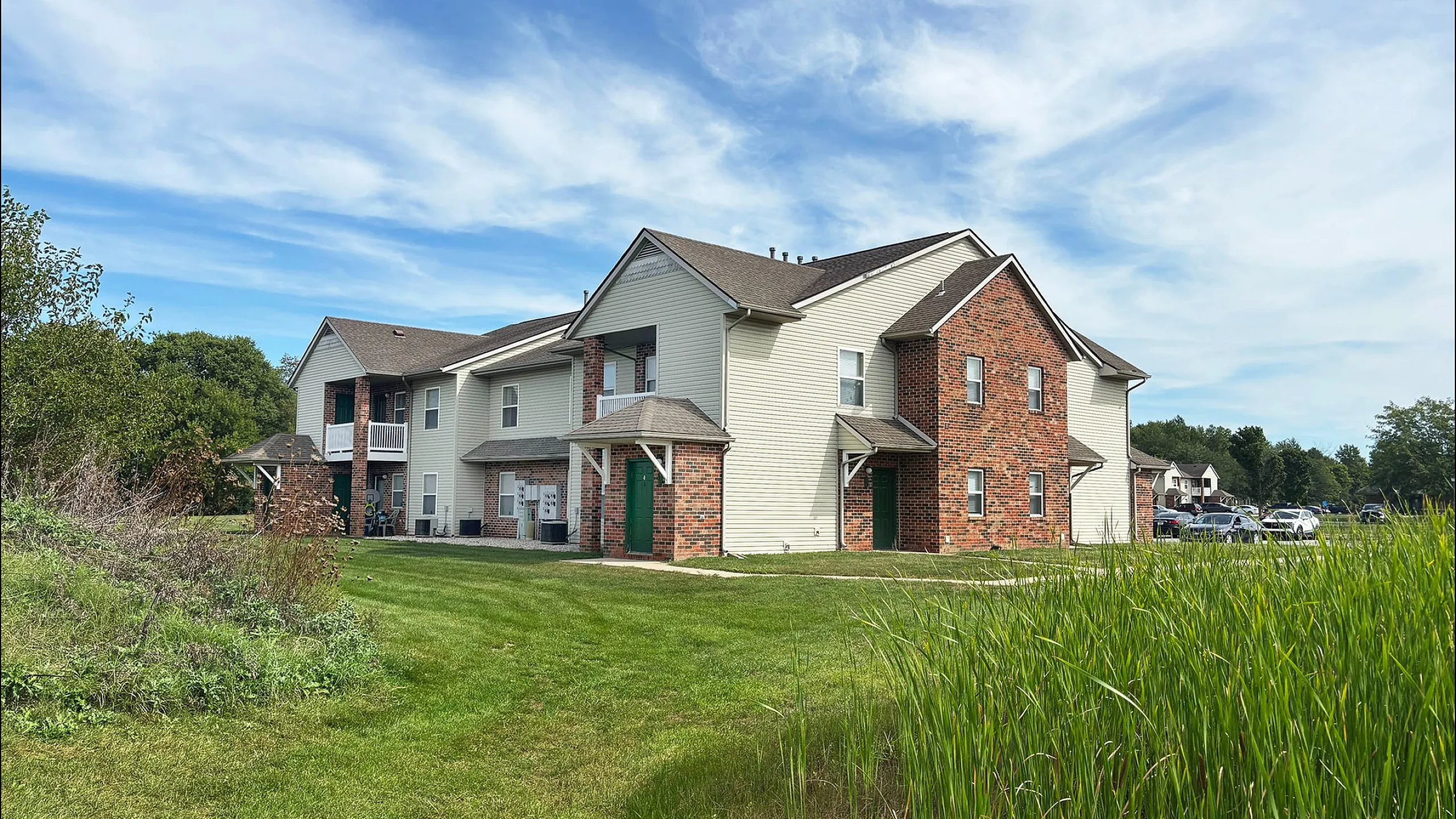 Hunters Run - Exterior View