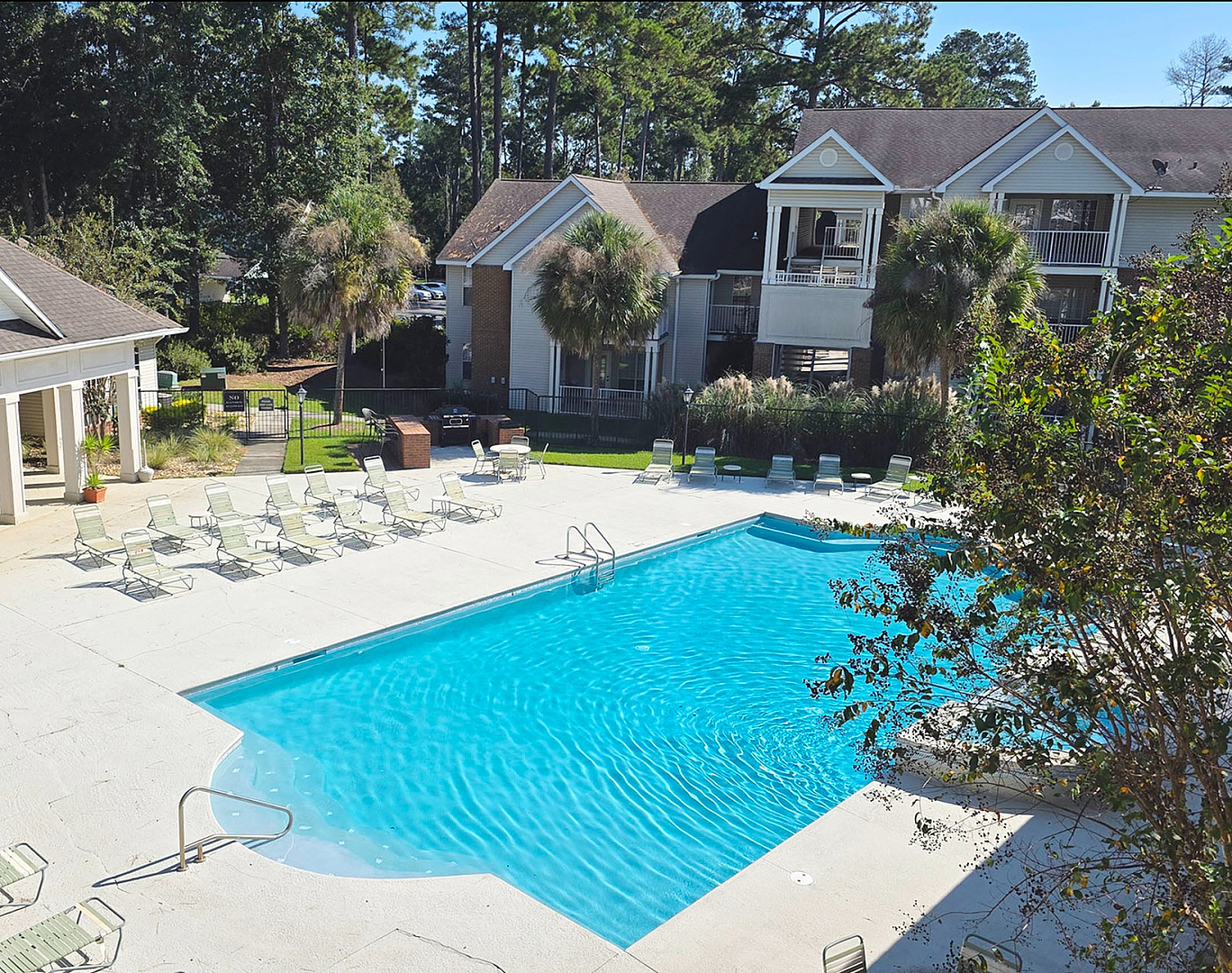 Staten Crossing - Outdoor Pool
