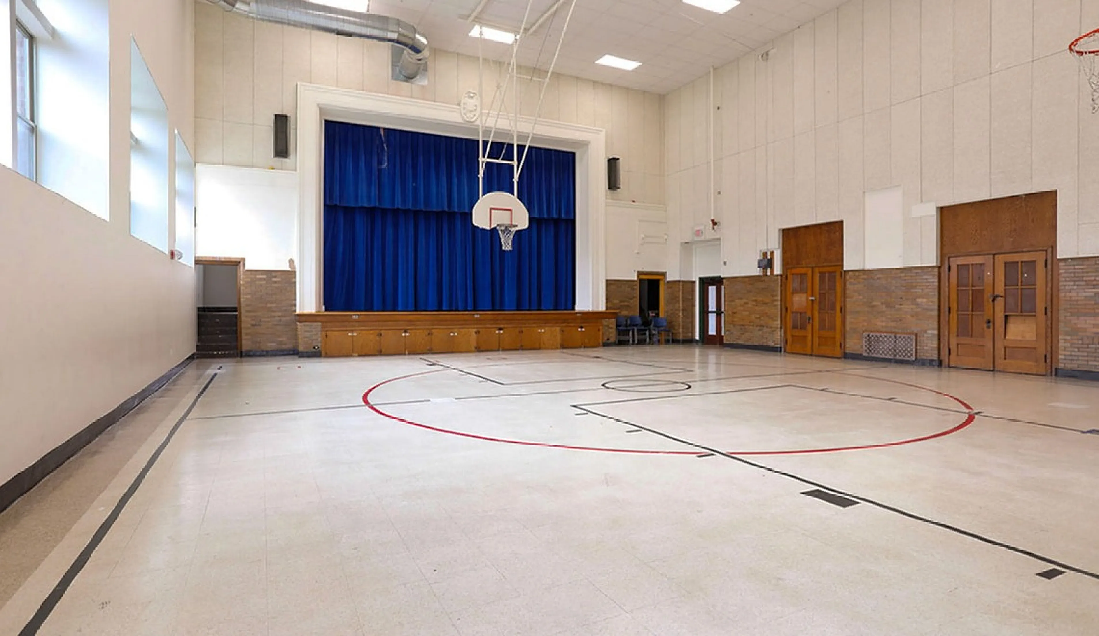 Minnie Hartmann - Indoor Gymnasium