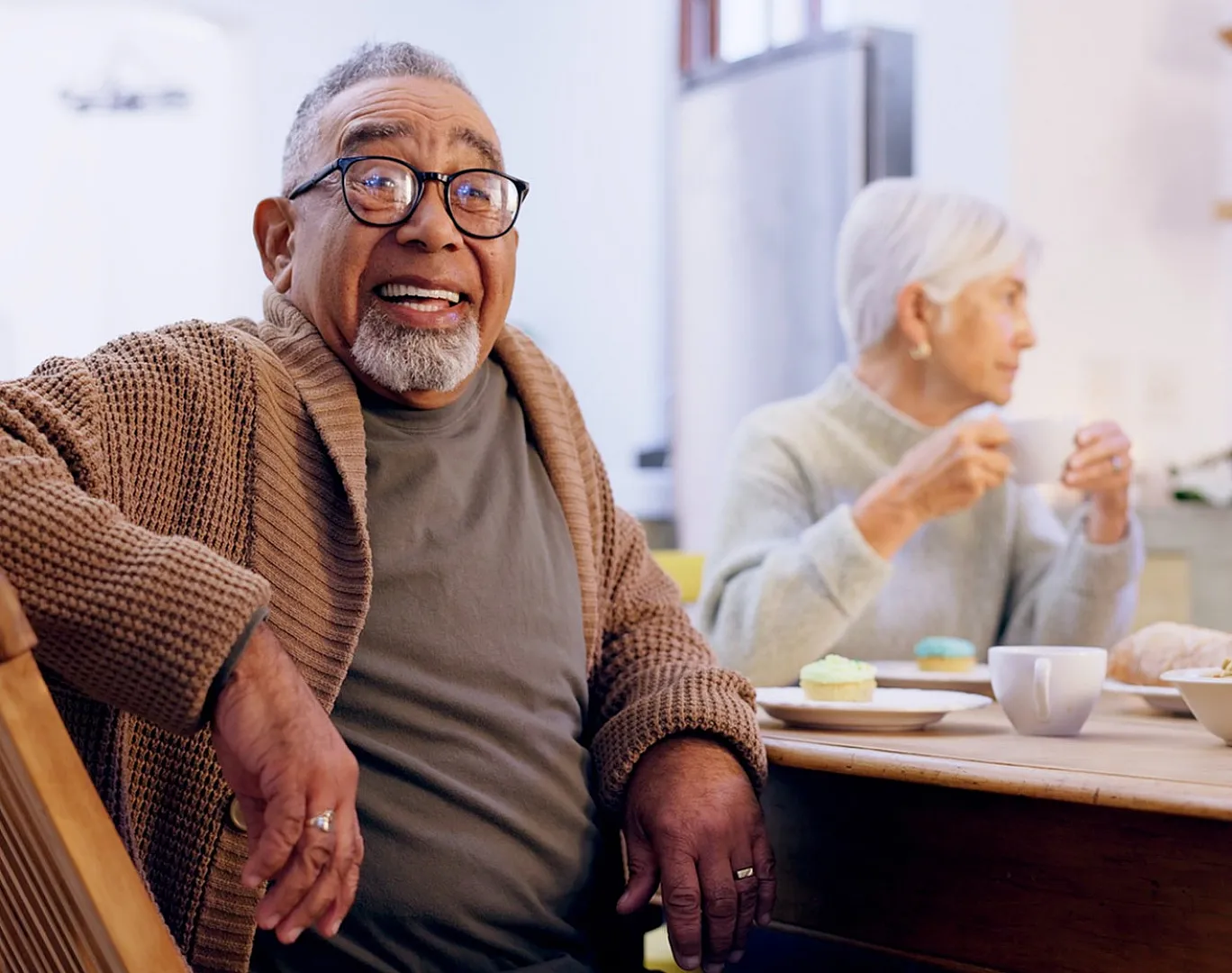 Morton School Senior - Dining Scene