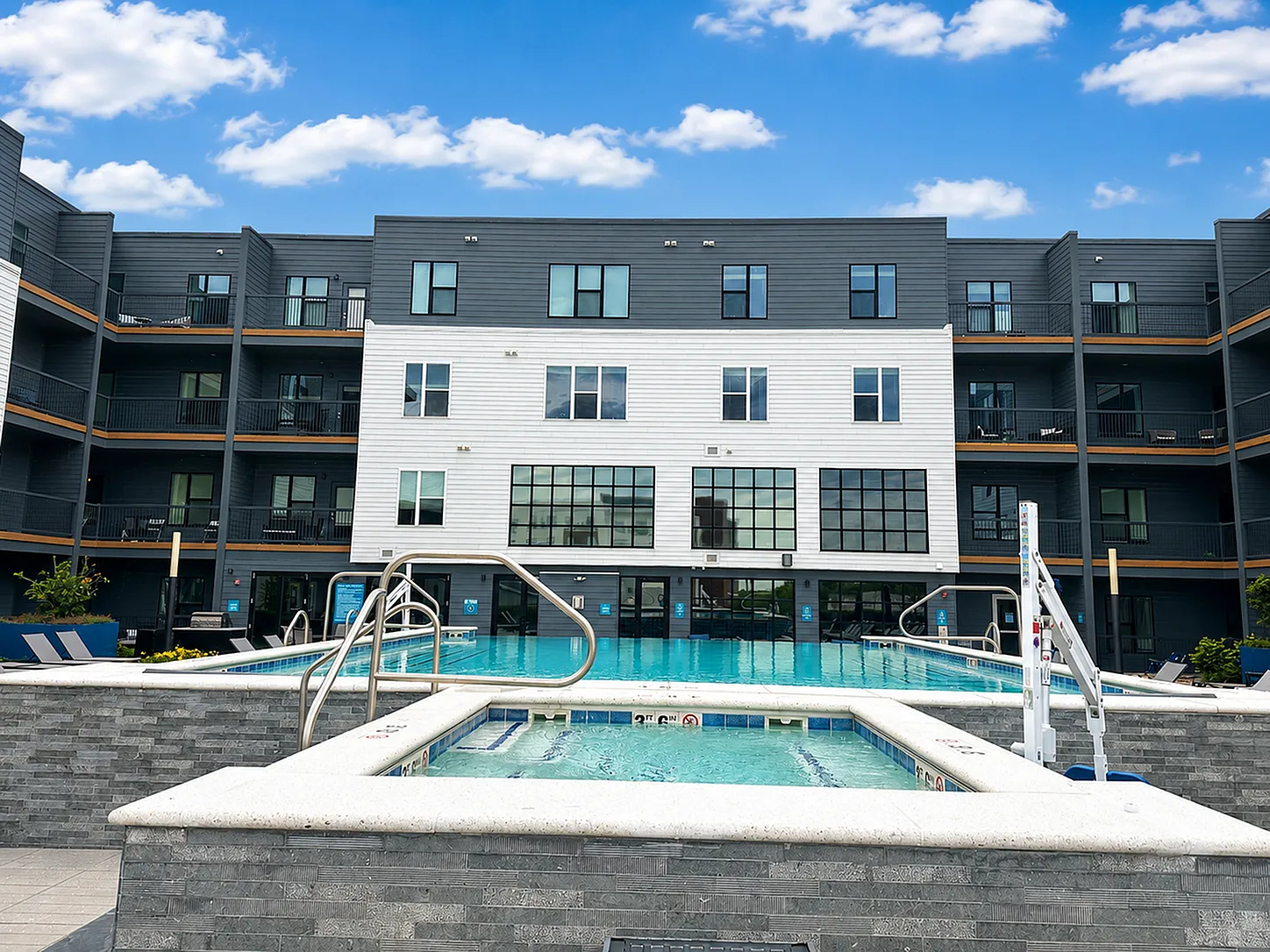 Pooldeck