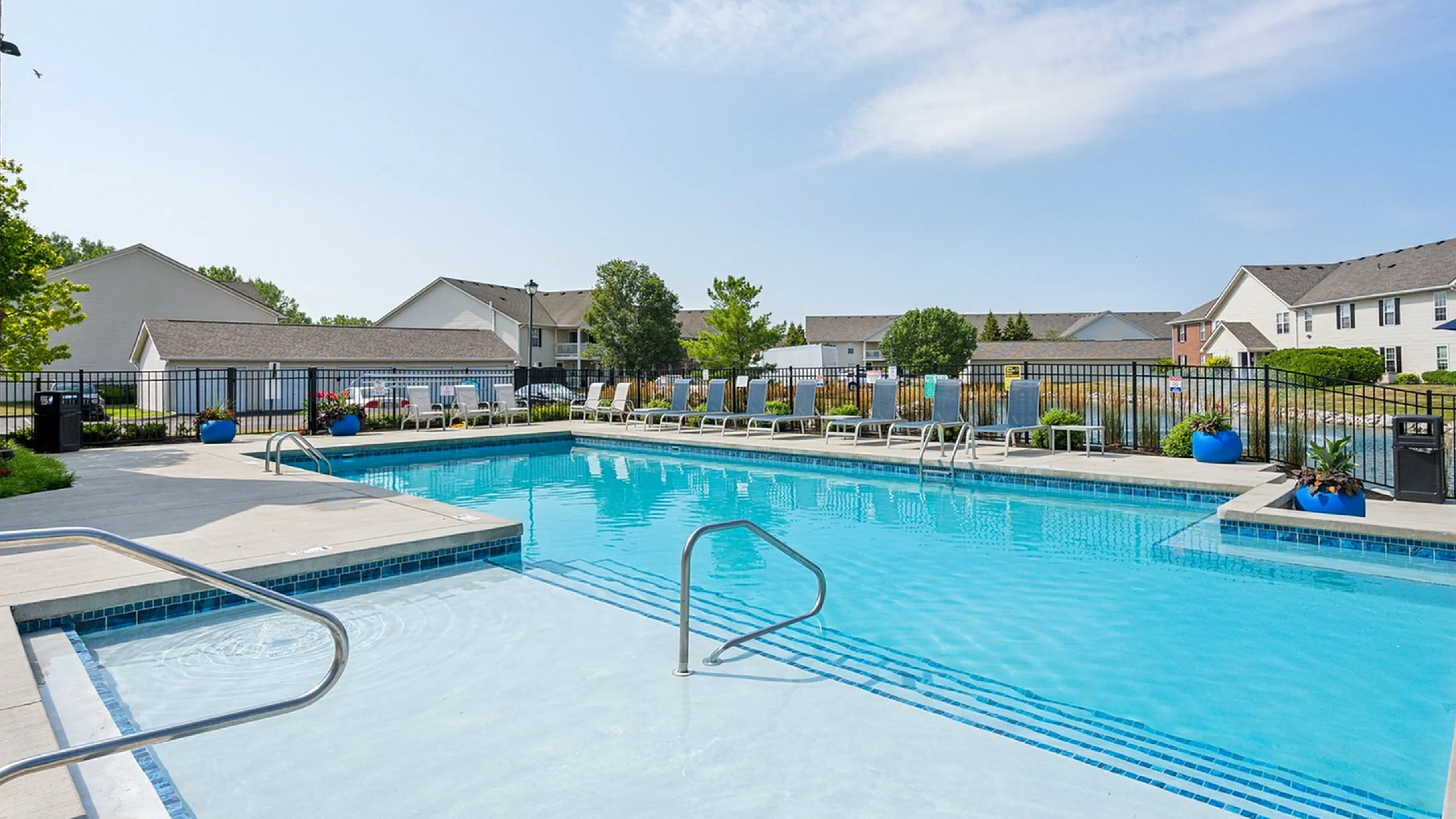 Pool 2