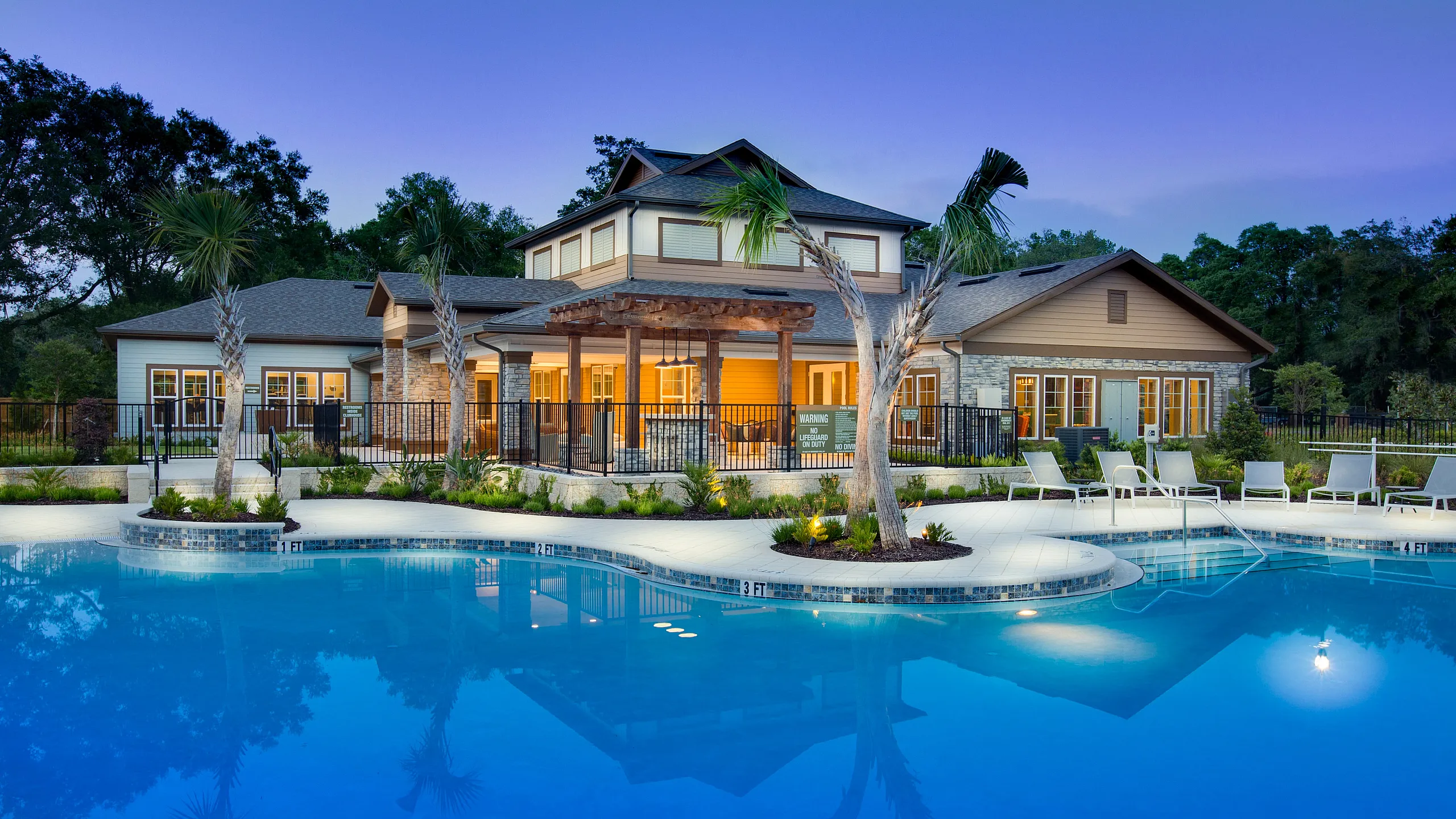 Ext Pool/Club