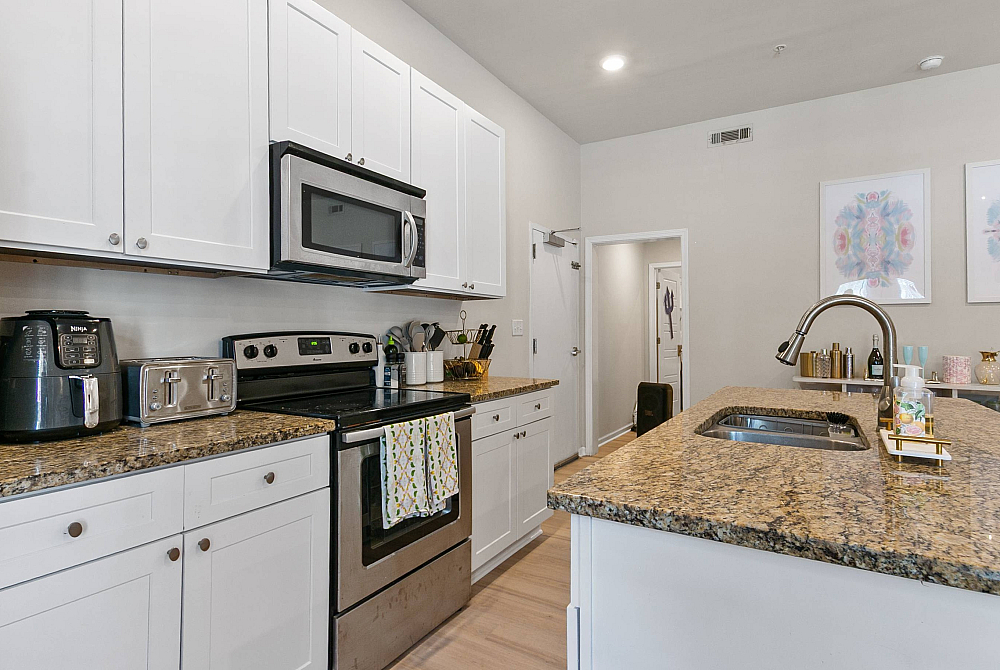 Old Row on Hackberry - Modern Kitchen
